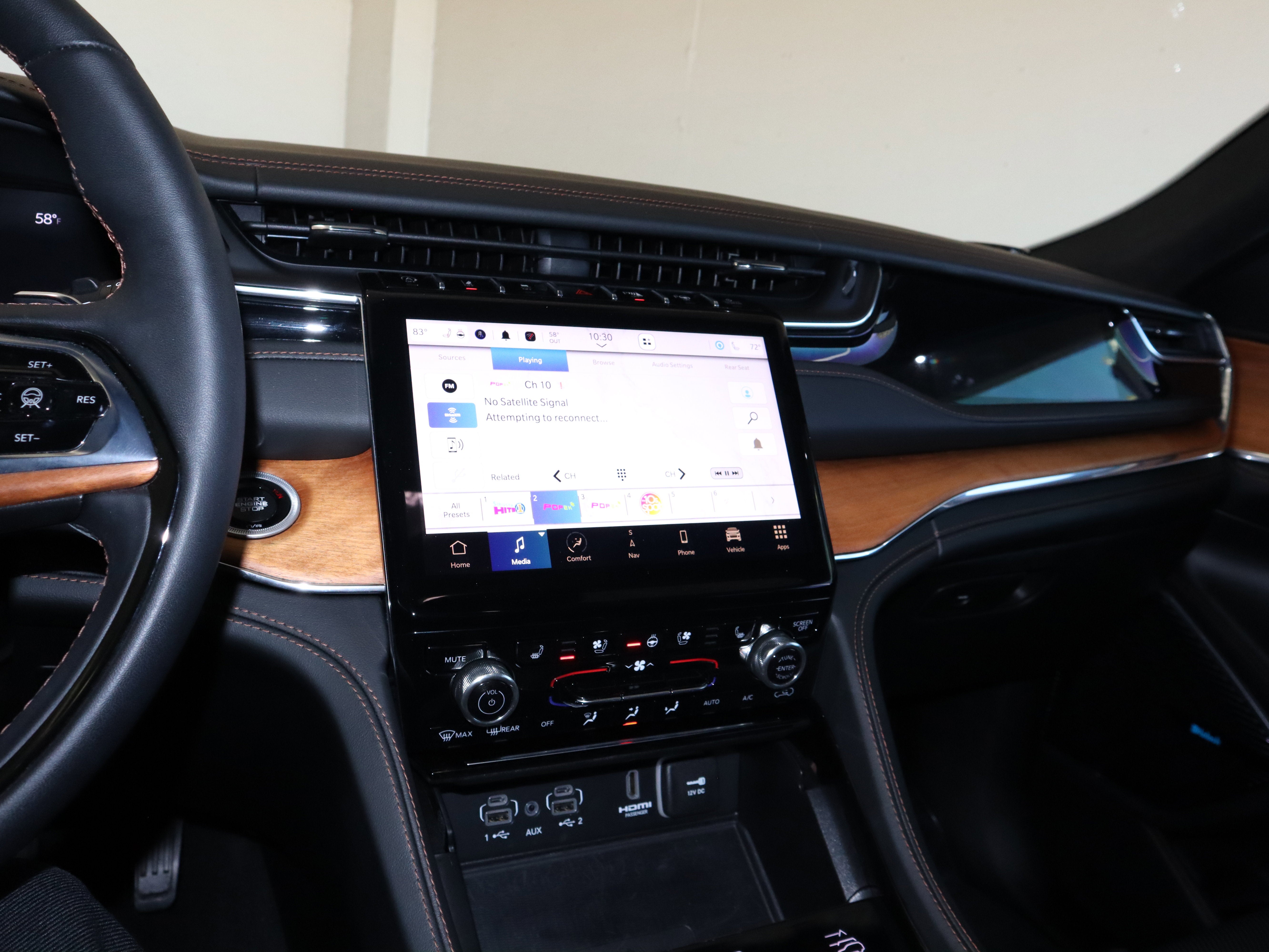 2023 Jeep Grand Cherokee Summit