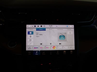 2023 Jeep Grand Cherokee Summit