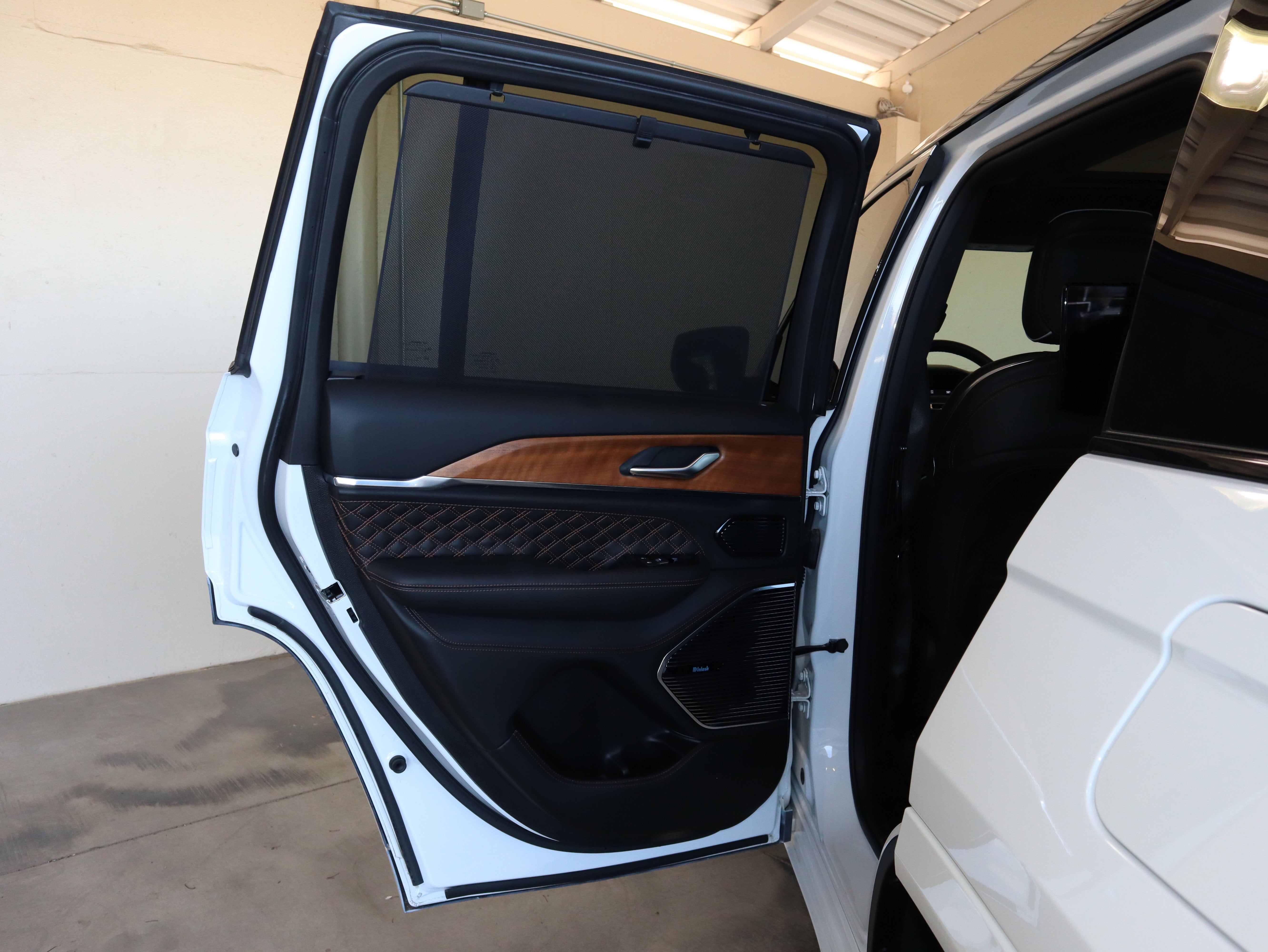 2023 Jeep Grand Cherokee Summit