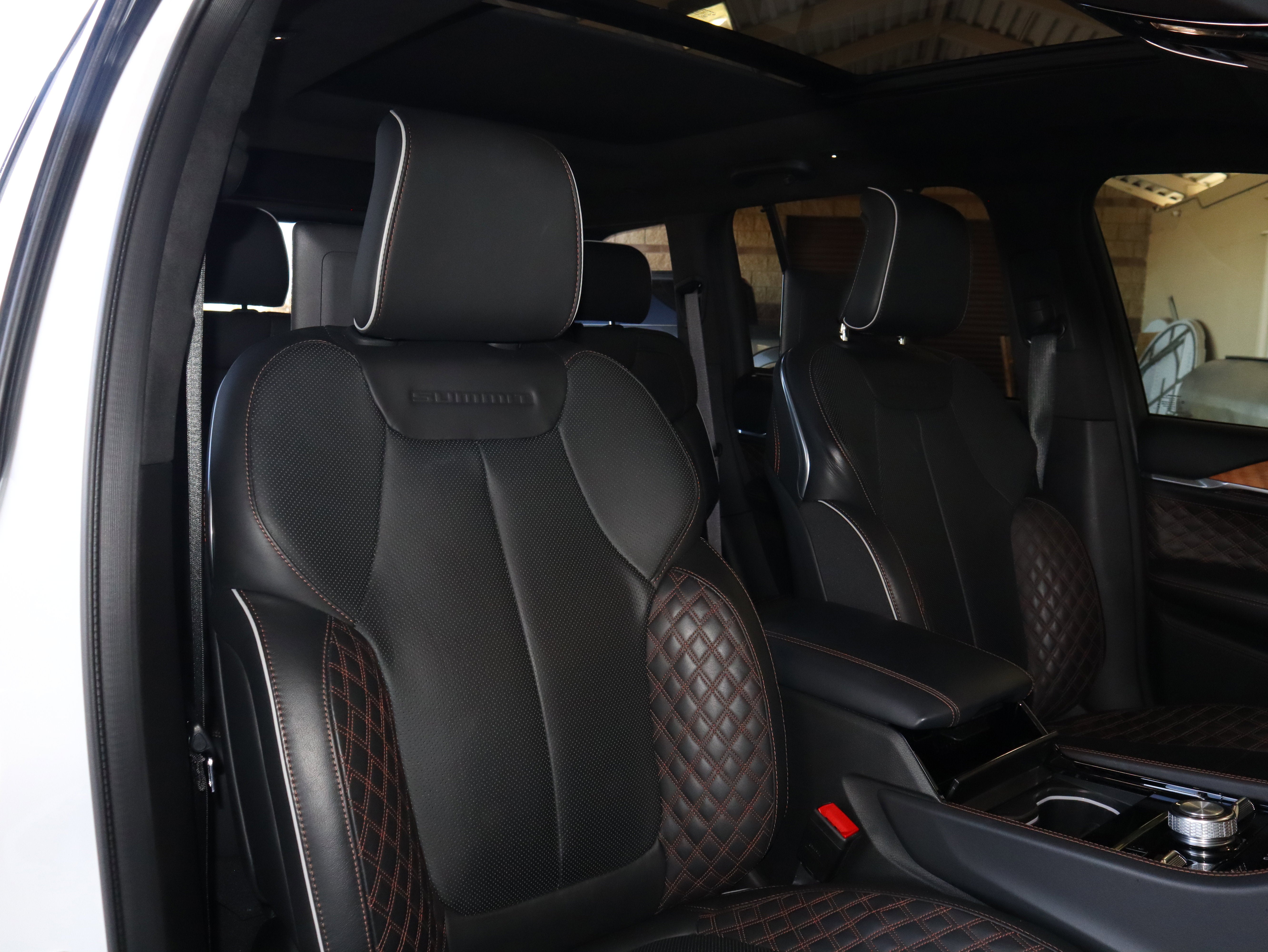 2023 Jeep Grand Cherokee Summit