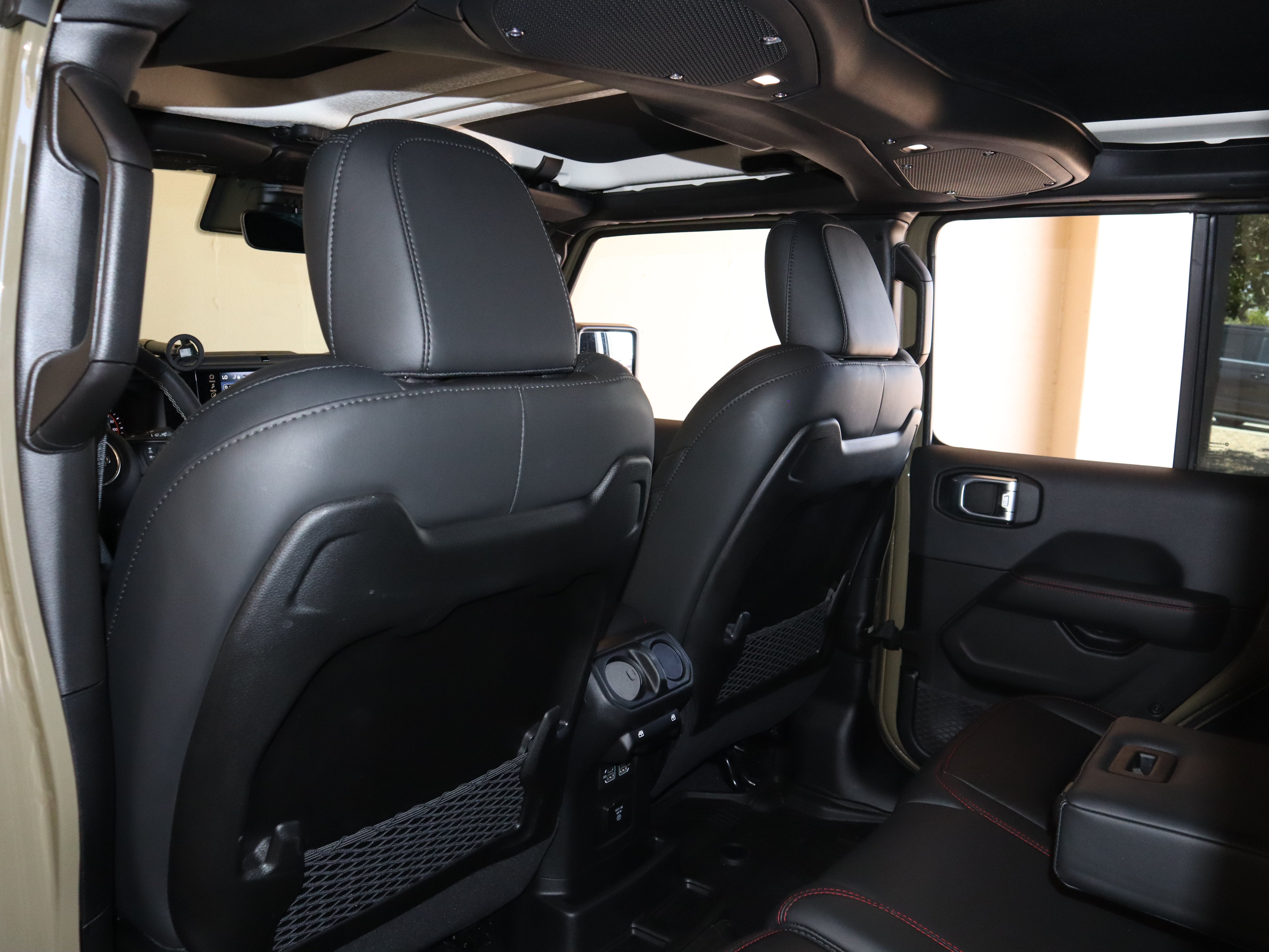 2025 Jeep Wrangler Rubicon X