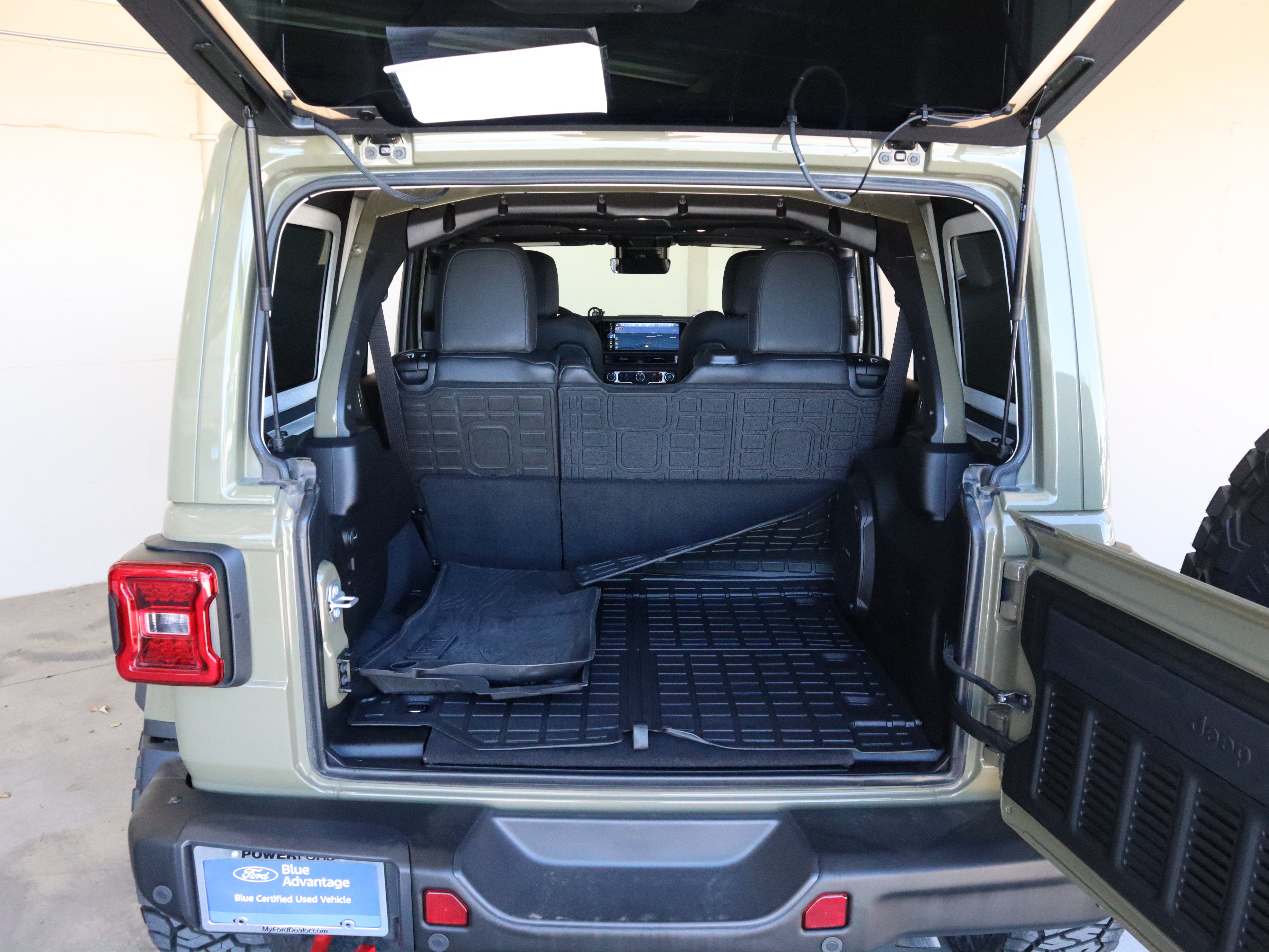 2025 Jeep Wrangler Rubicon X