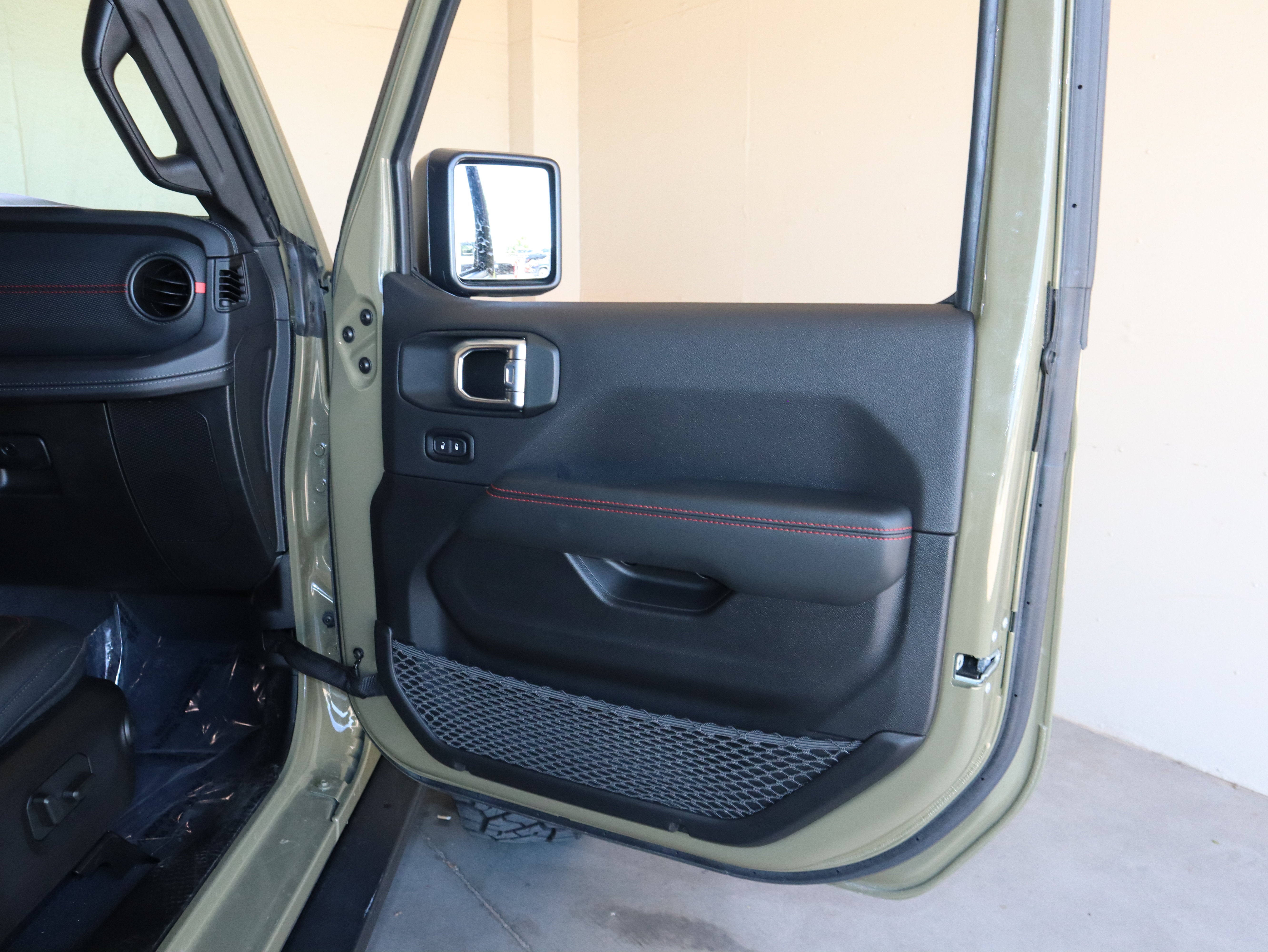 2025 Jeep Wrangler Rubicon X