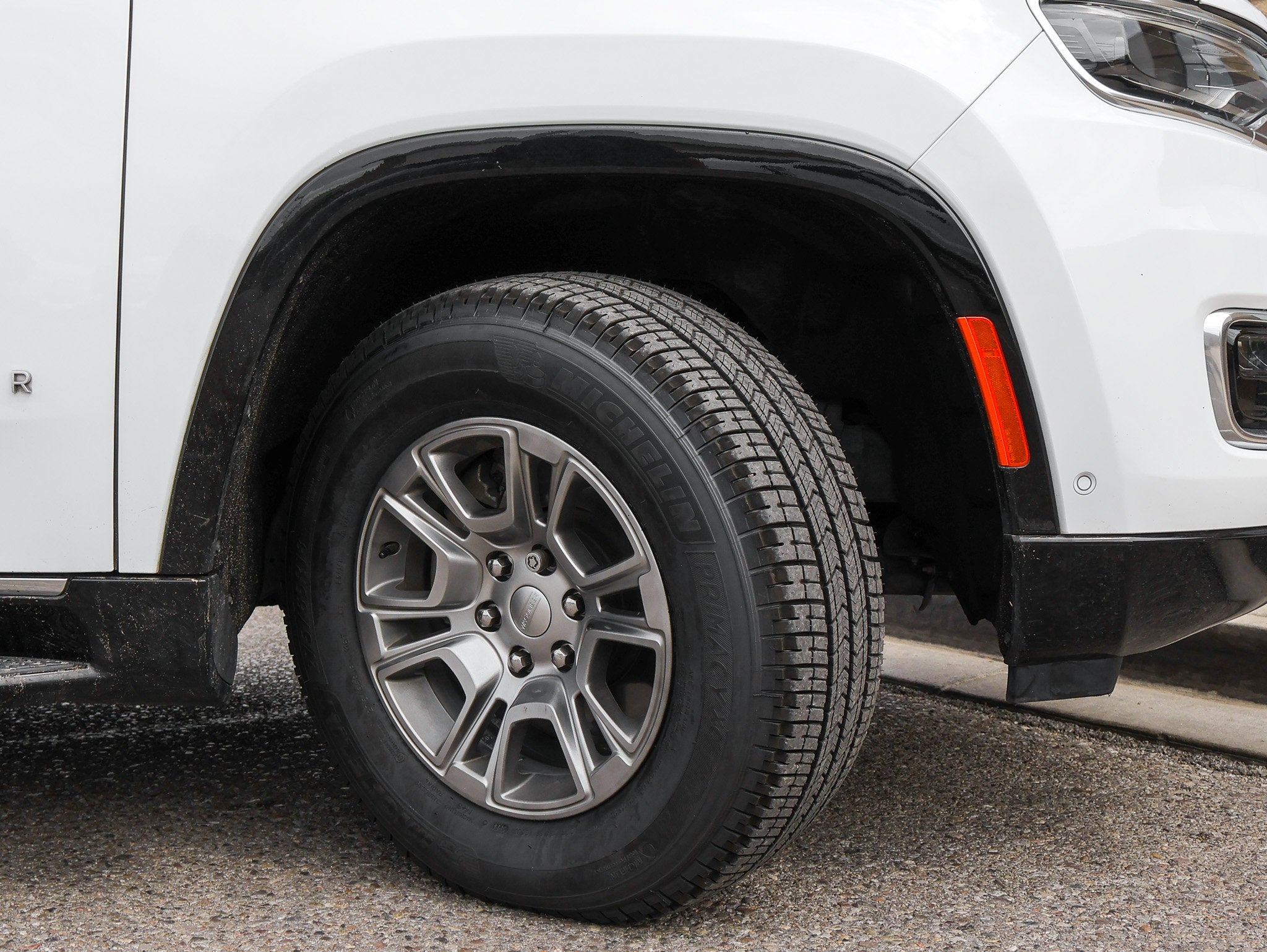 2024 Jeep Wagoneer Base