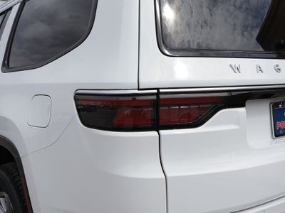 2024 Jeep Wagoneer Base