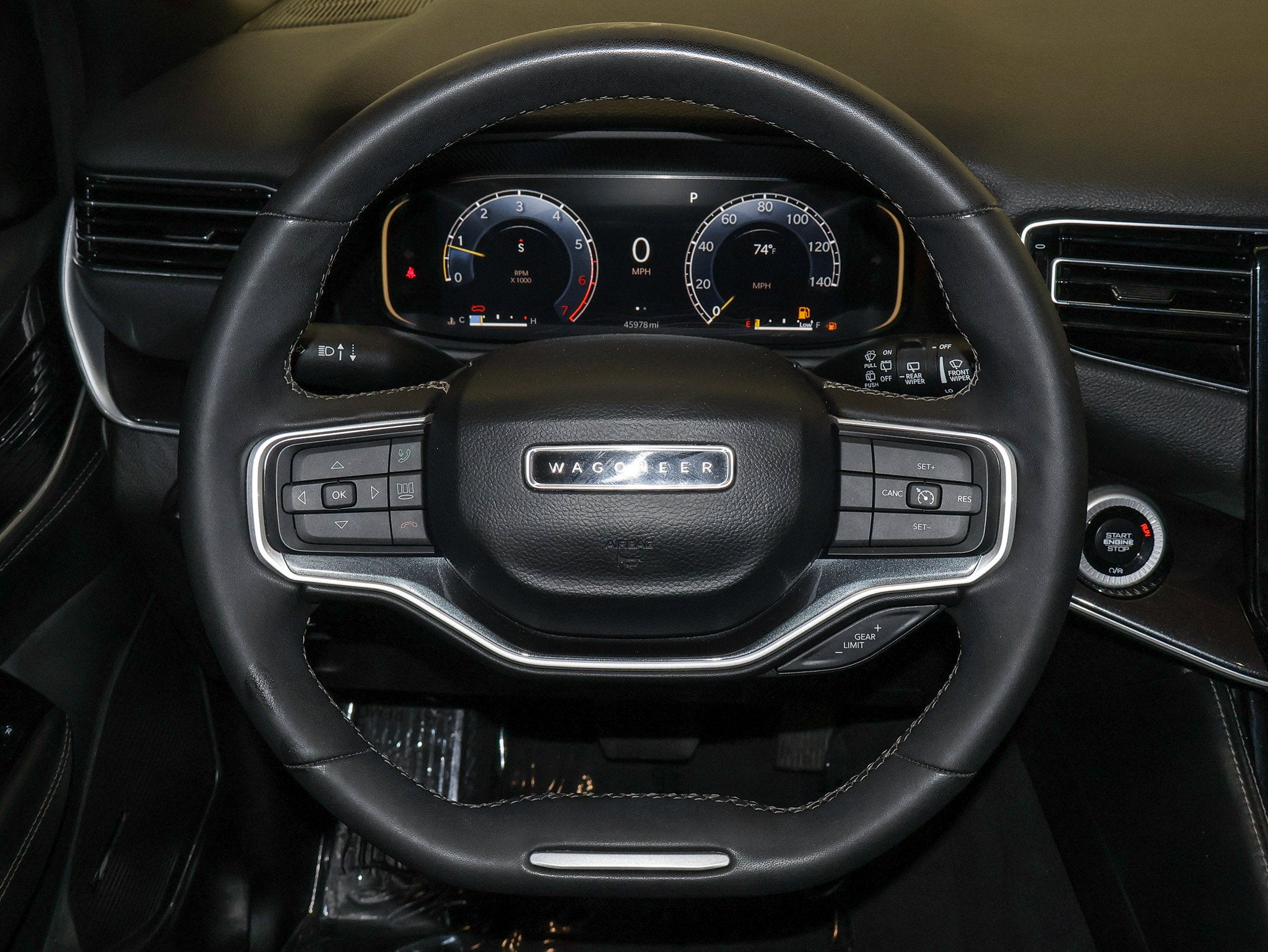 2024 Jeep Wagoneer Base