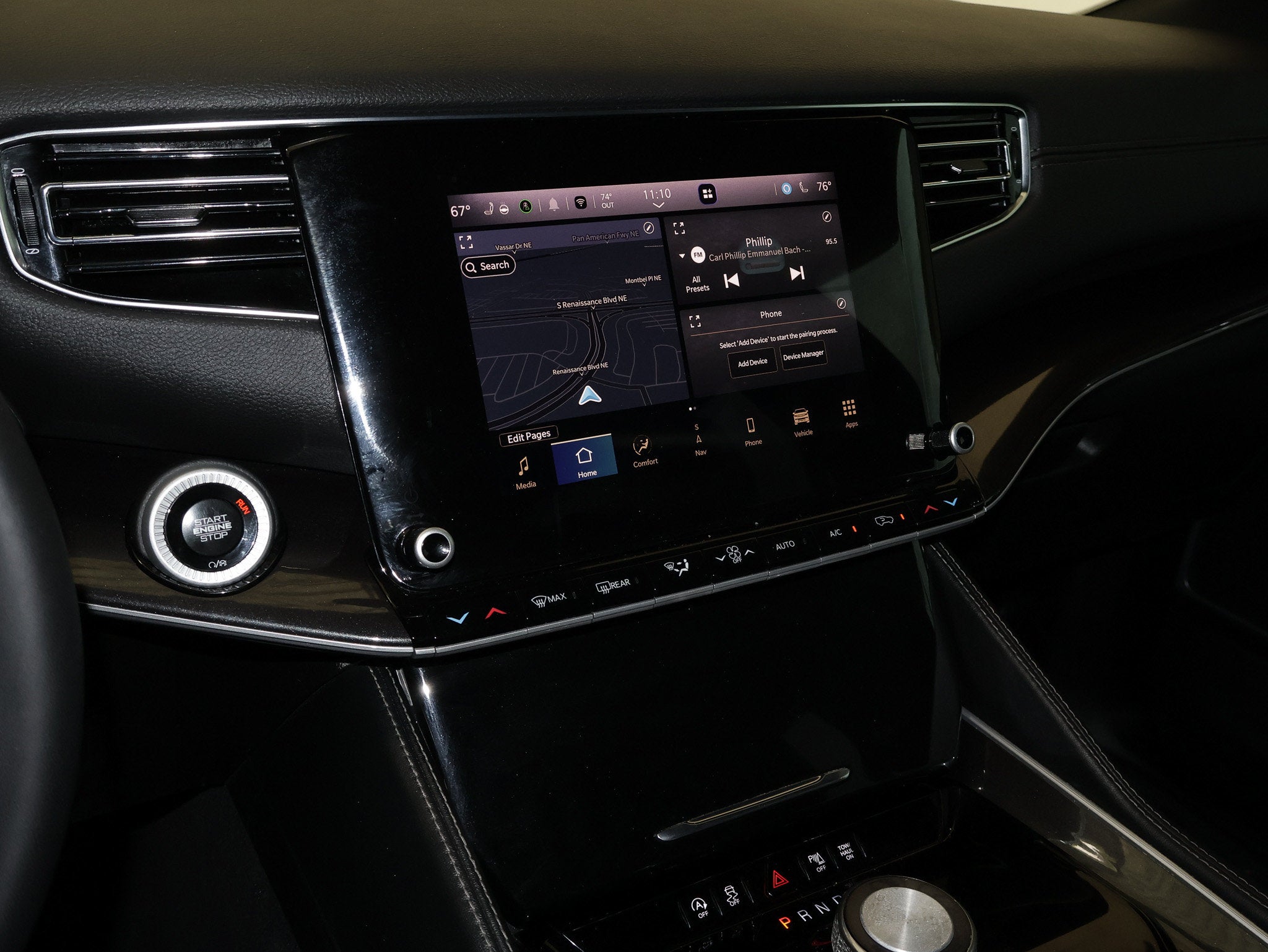 2024 Jeep Wagoneer Base