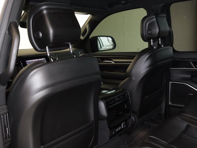 2024 Jeep Wagoneer Base