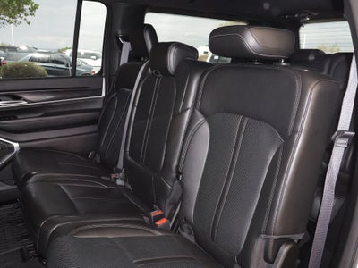 2024 Jeep Wagoneer Base