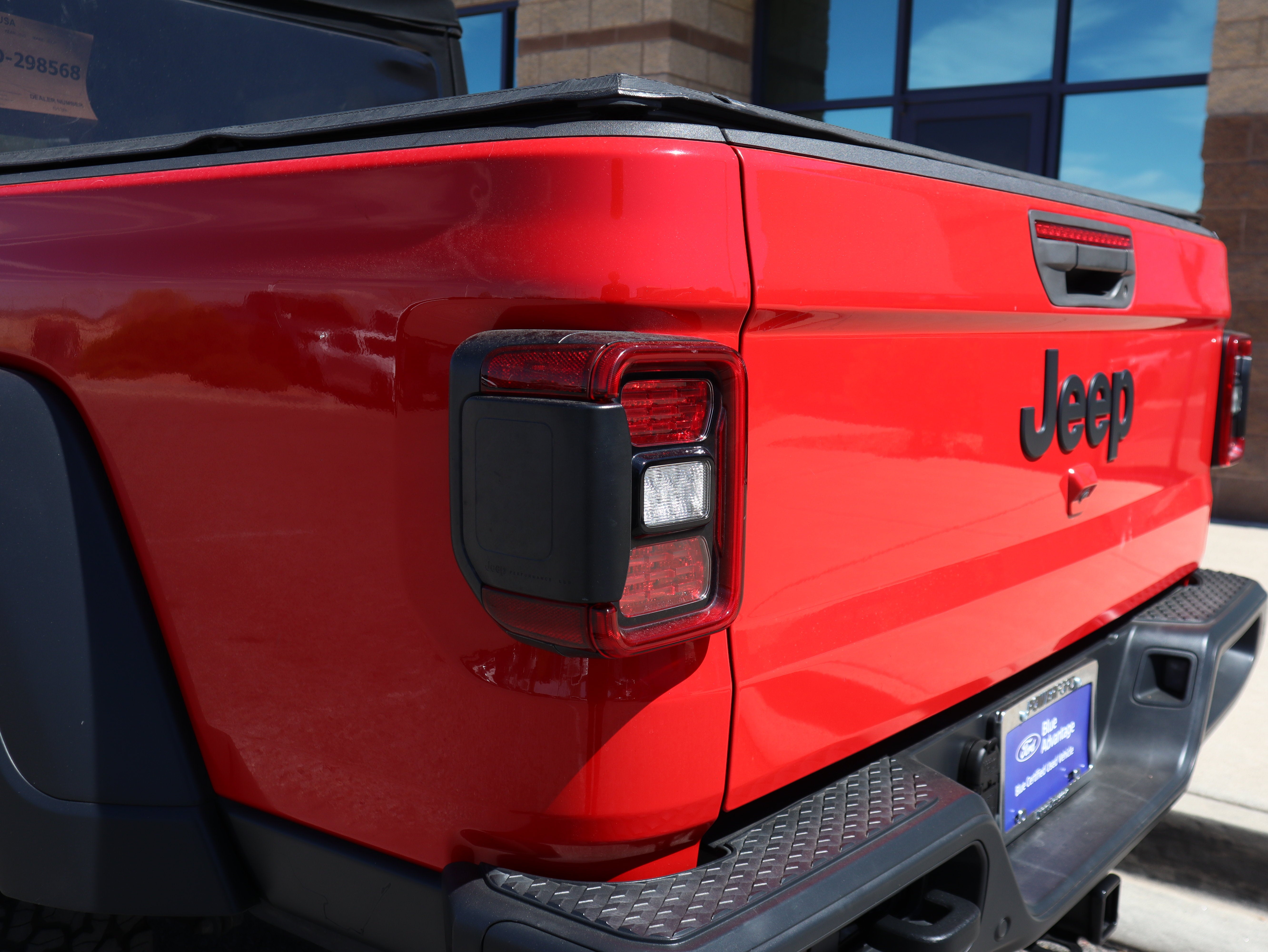 2020 Jeep Gladiator Sport