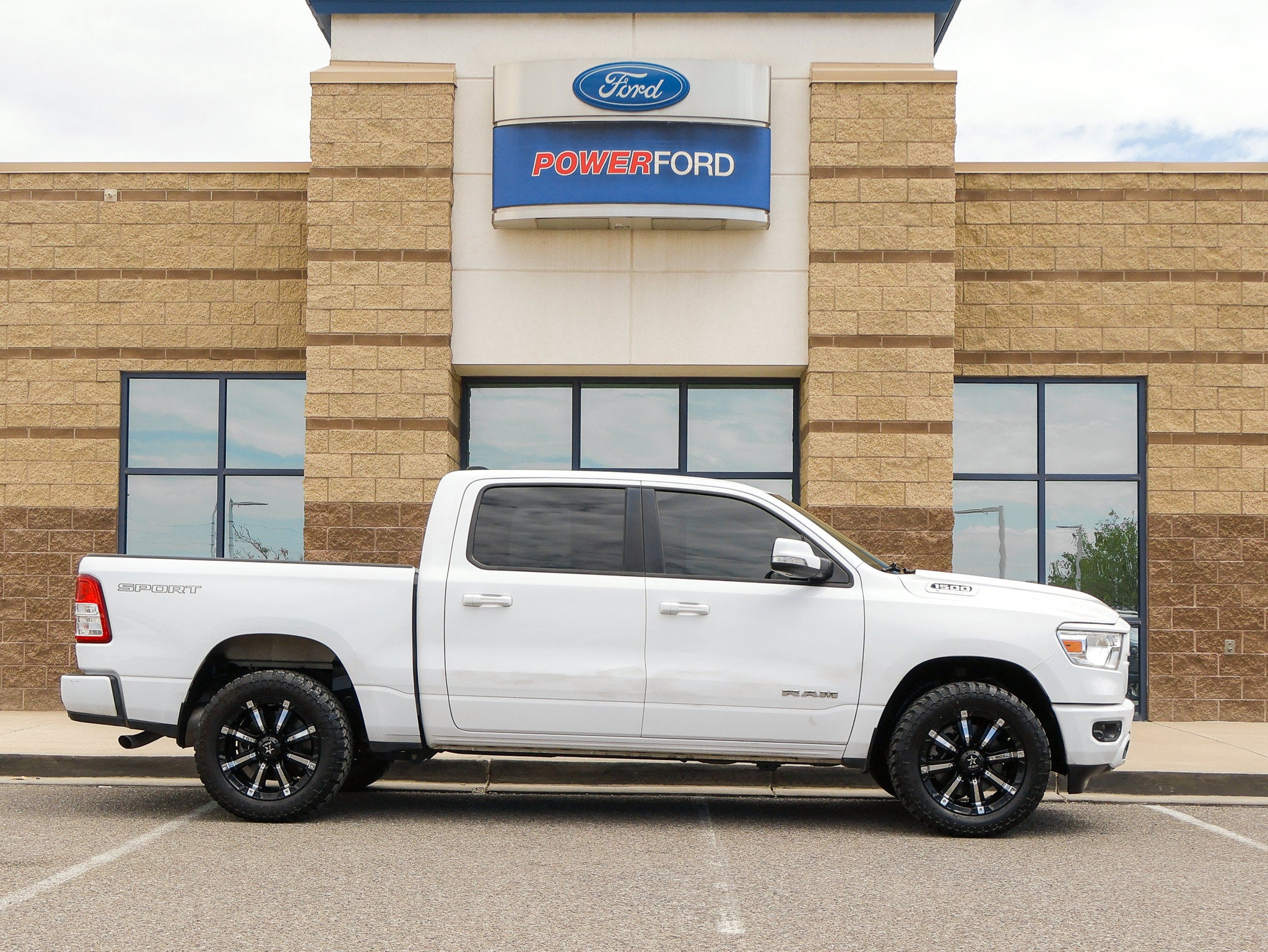 2022 RAM 1500 Big Horn/Lone Star