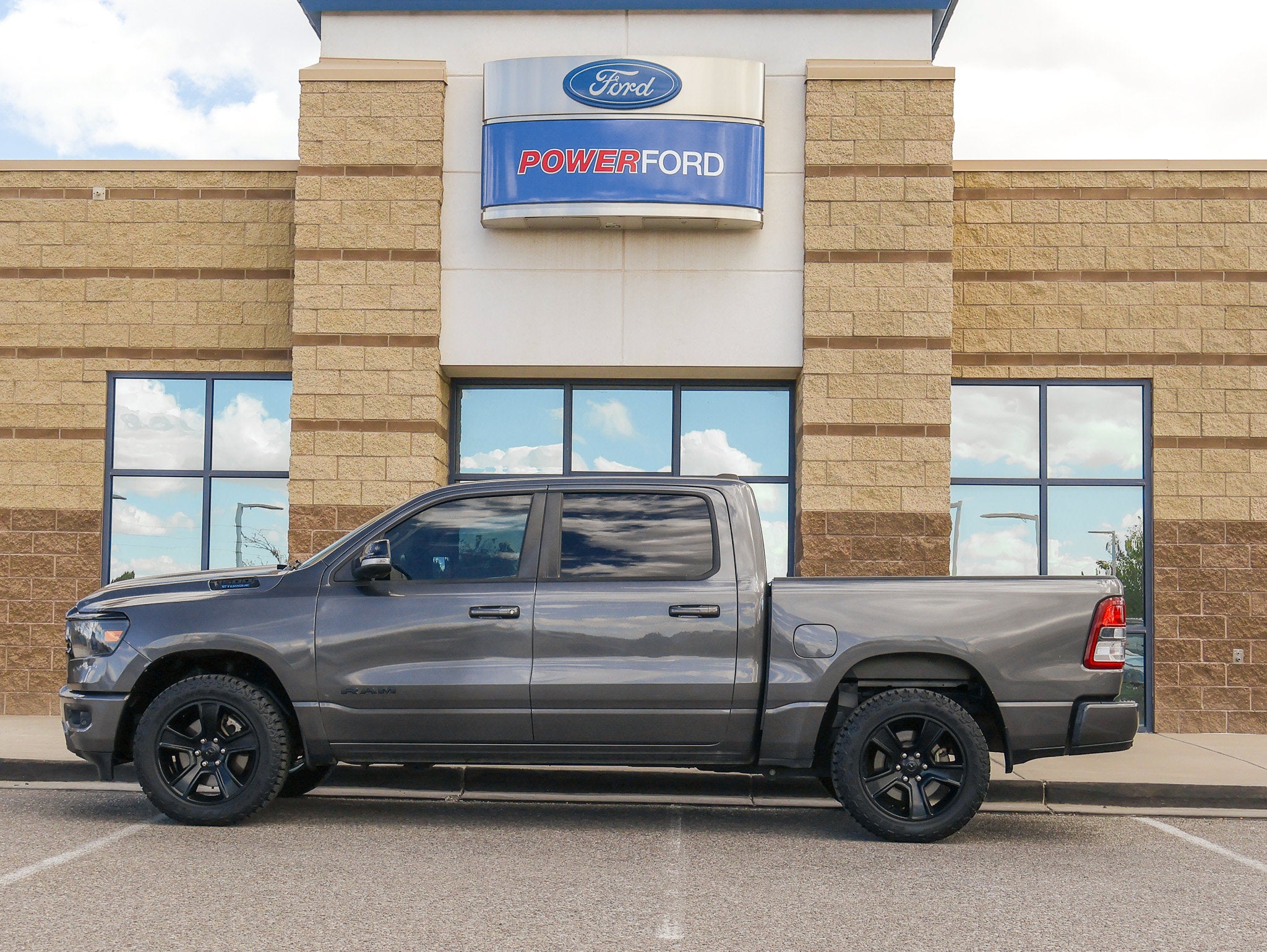 2022 RAM 1500 Big Horn/Lone Star