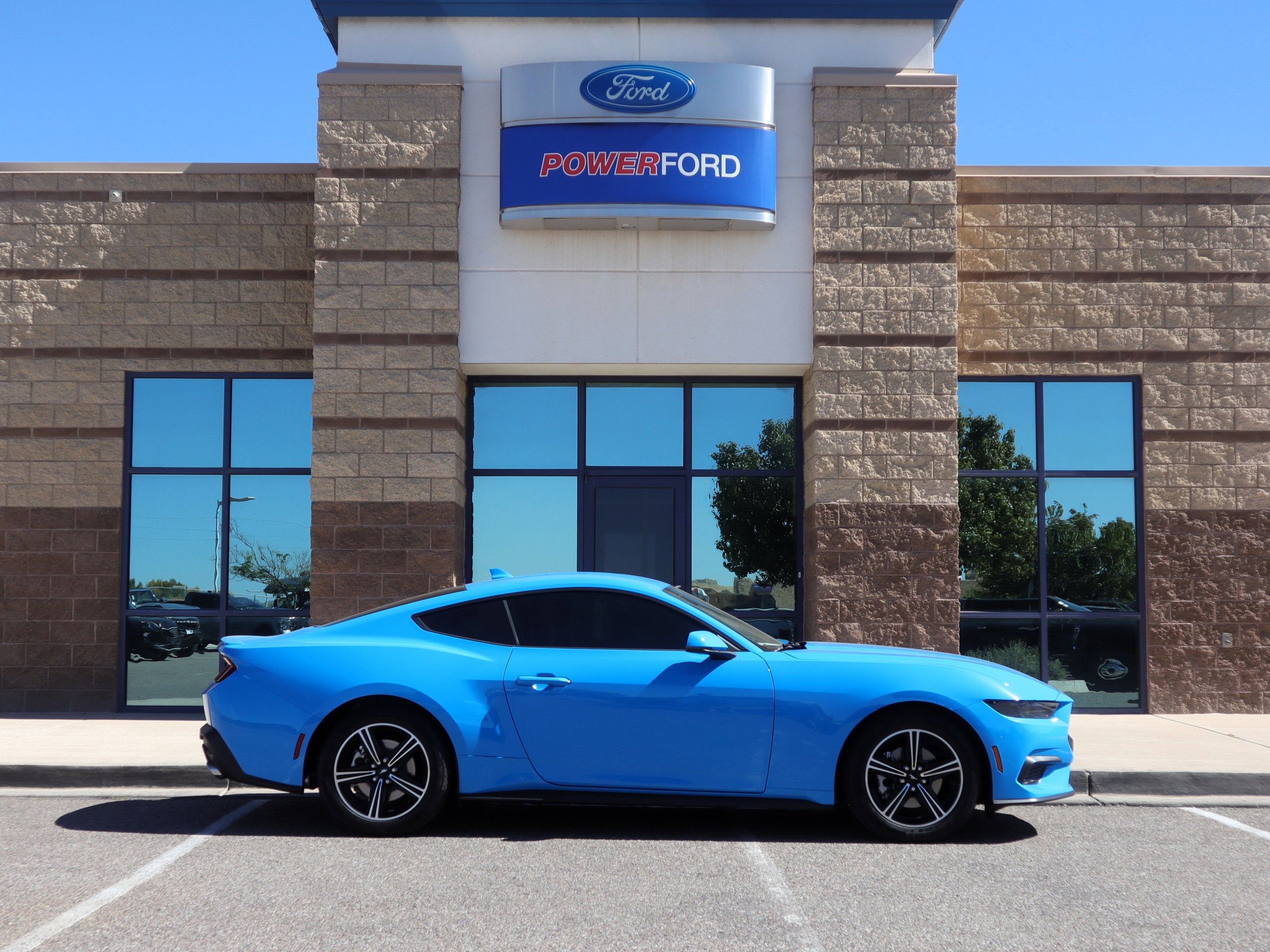 2025 Ford Mustang EcoBoost Premium