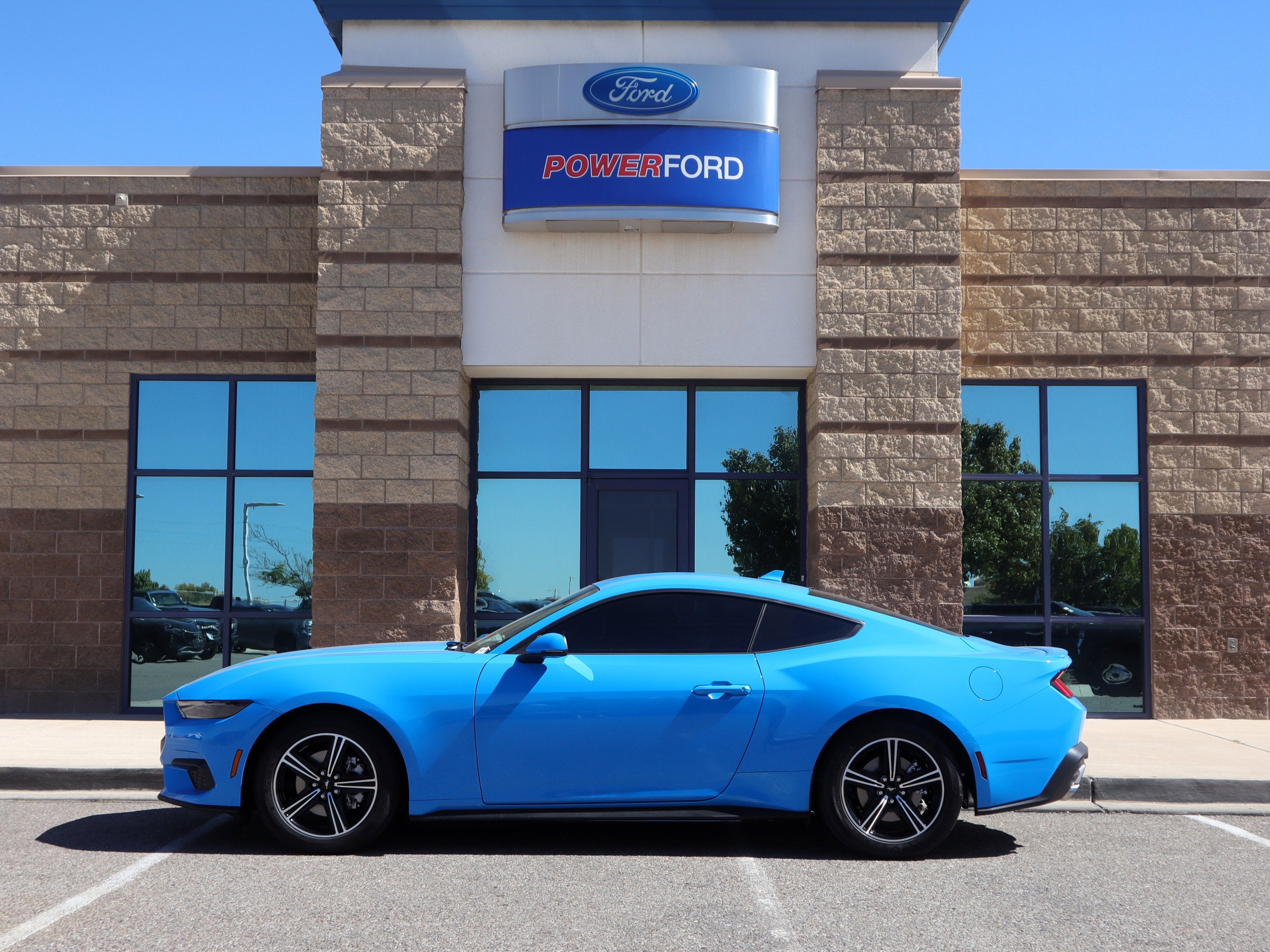 2025 Ford Mustang EcoBoost Premium