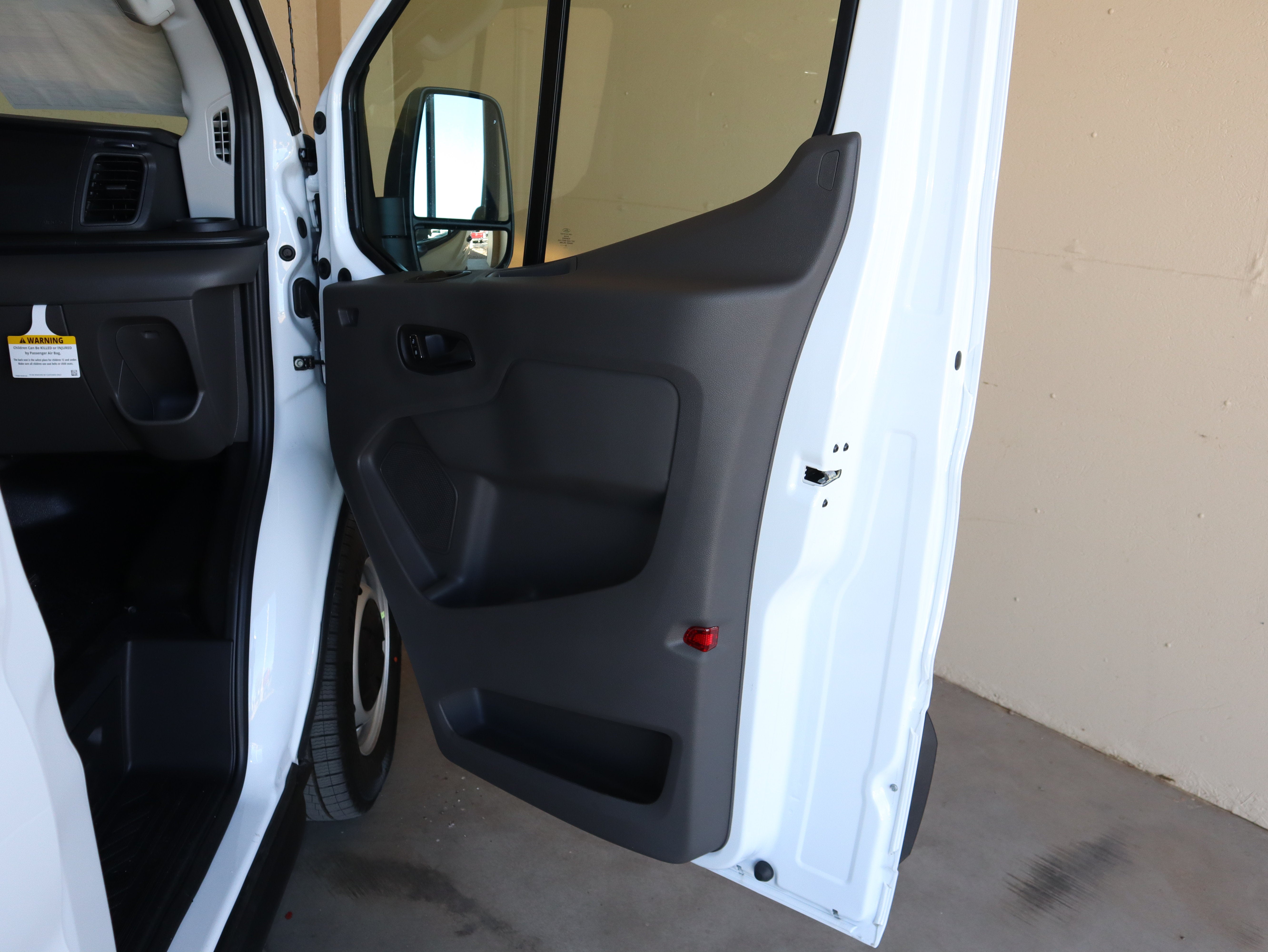 2027 Ford Transit-350 XL