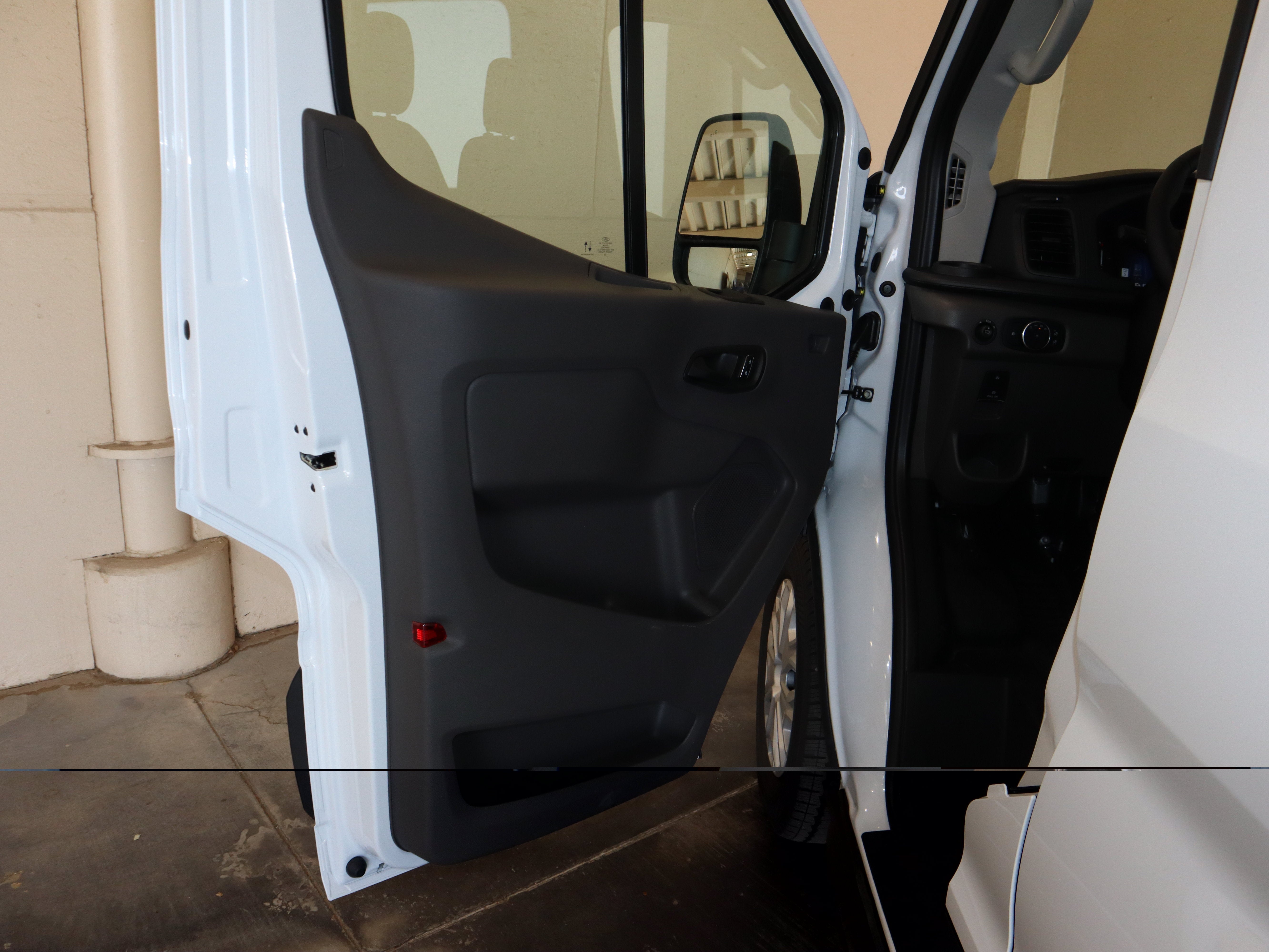 2026 Ford Transit-350 XLT