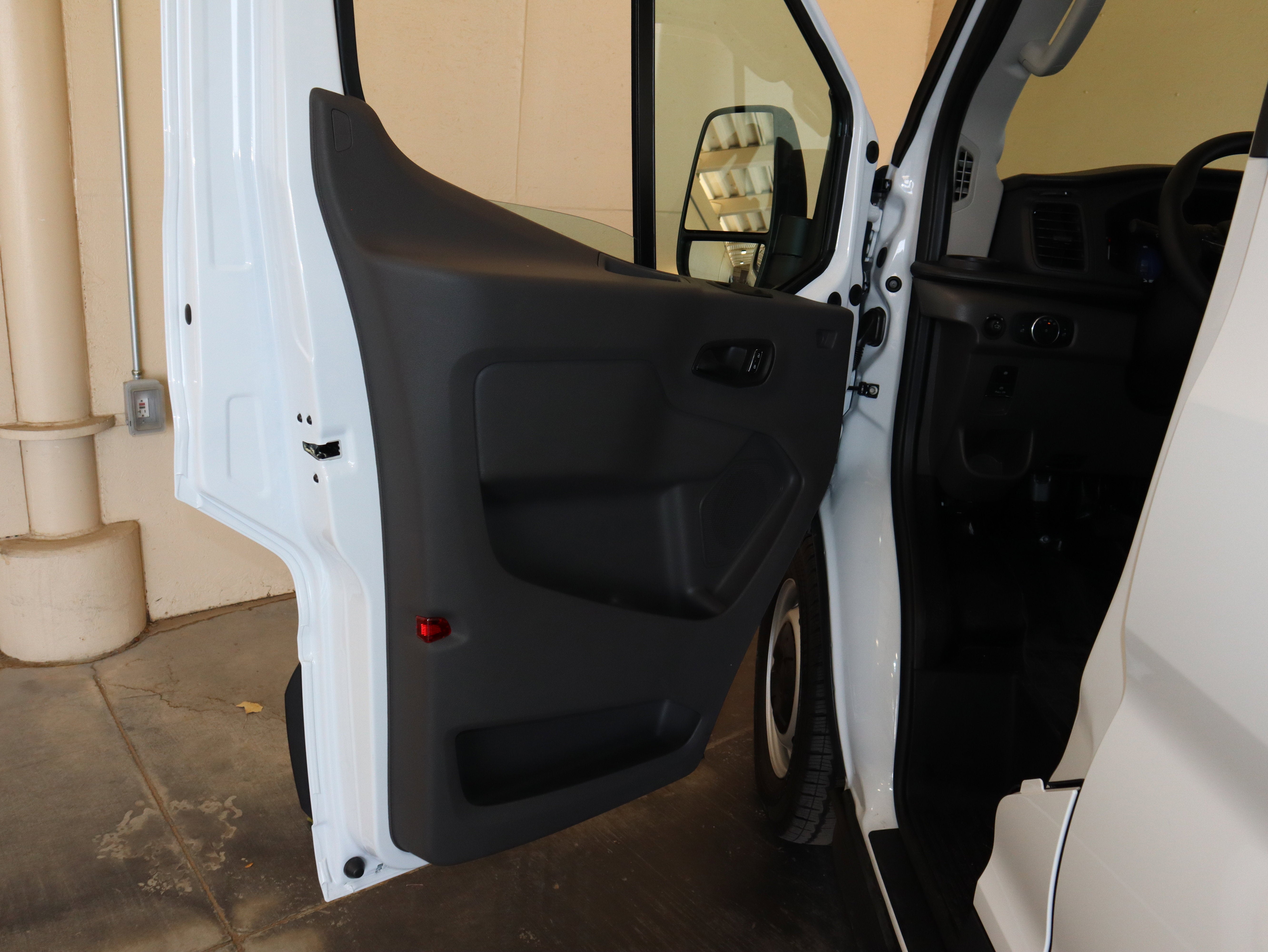 2026 Ford Transit-350 XL
