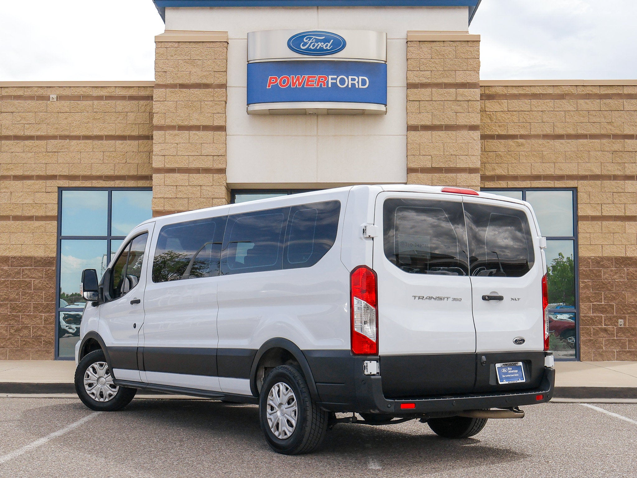 2023 Ford Transit-350 XLT
