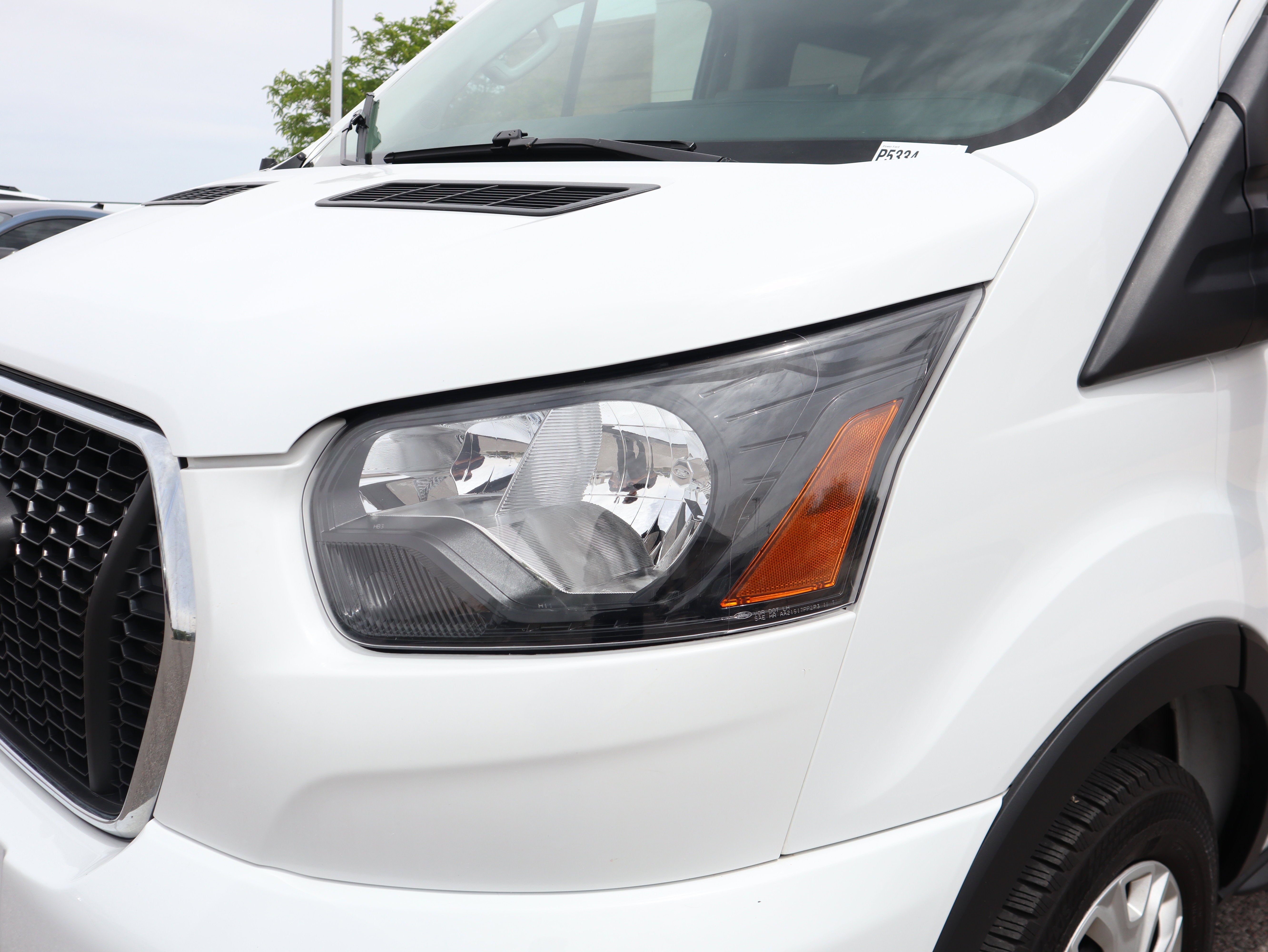 2024 Ford Transit-350 XLT