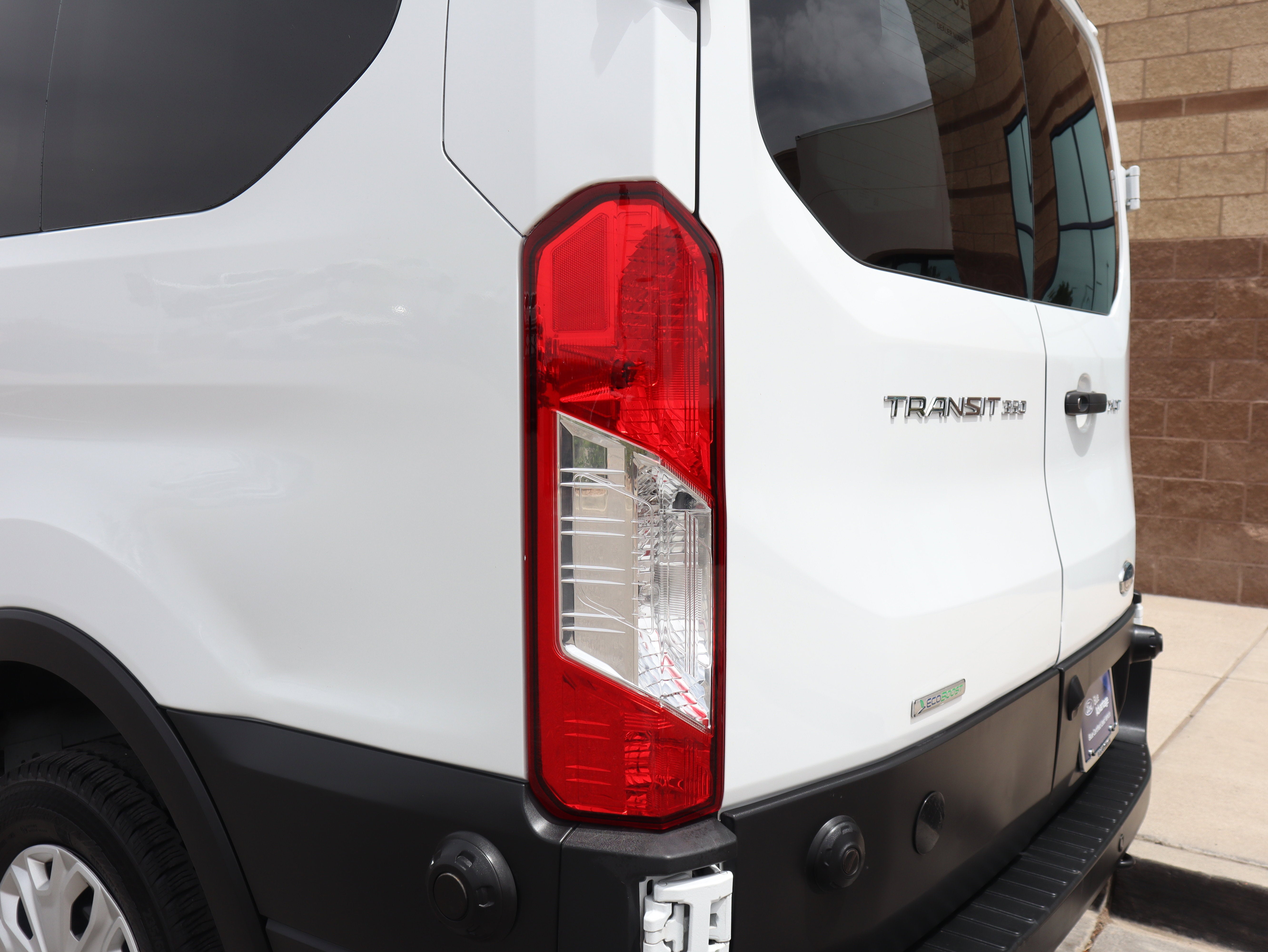 2024 Ford Transit-350 XLT