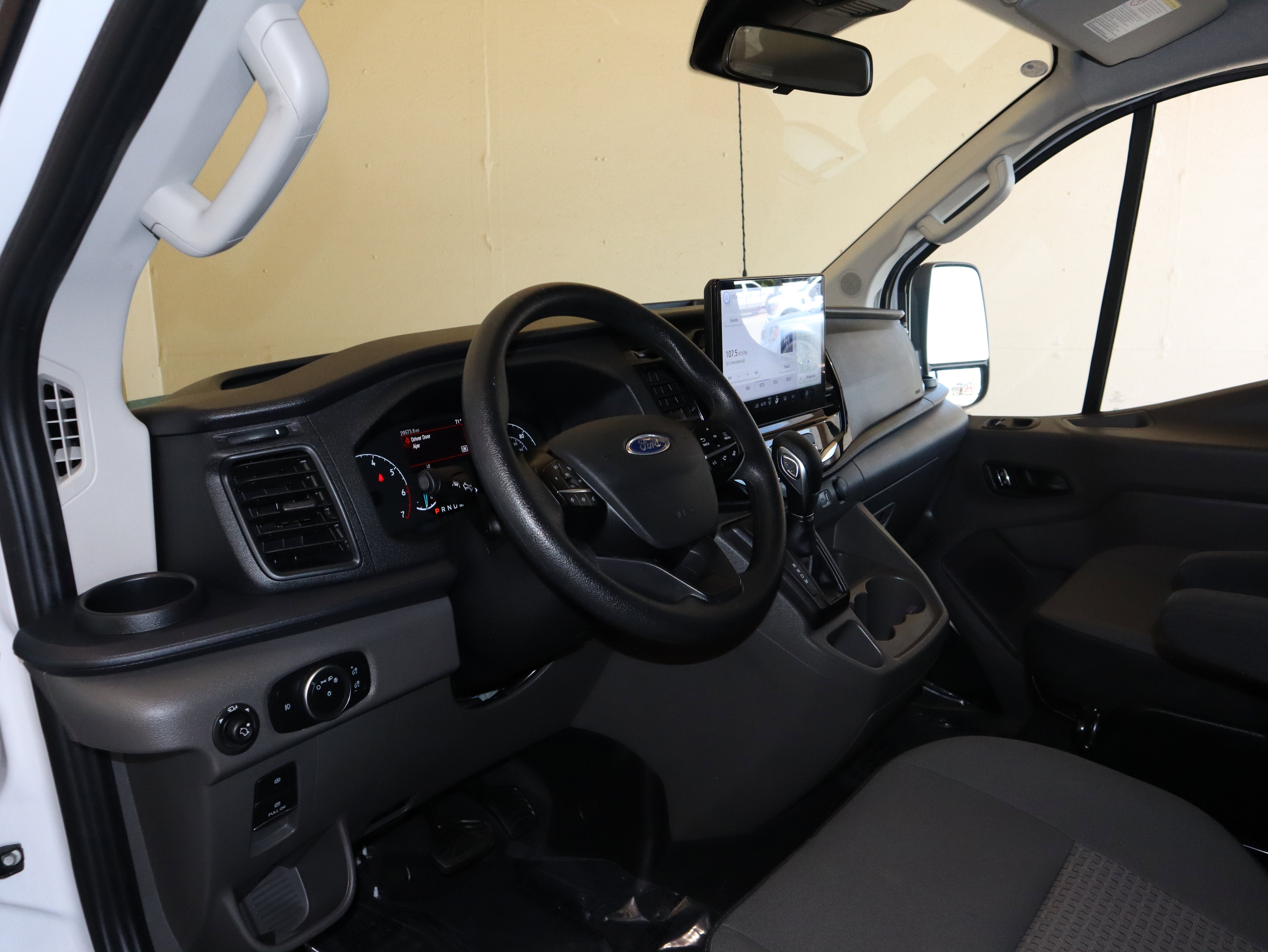 2024 Ford Transit-350 XLT