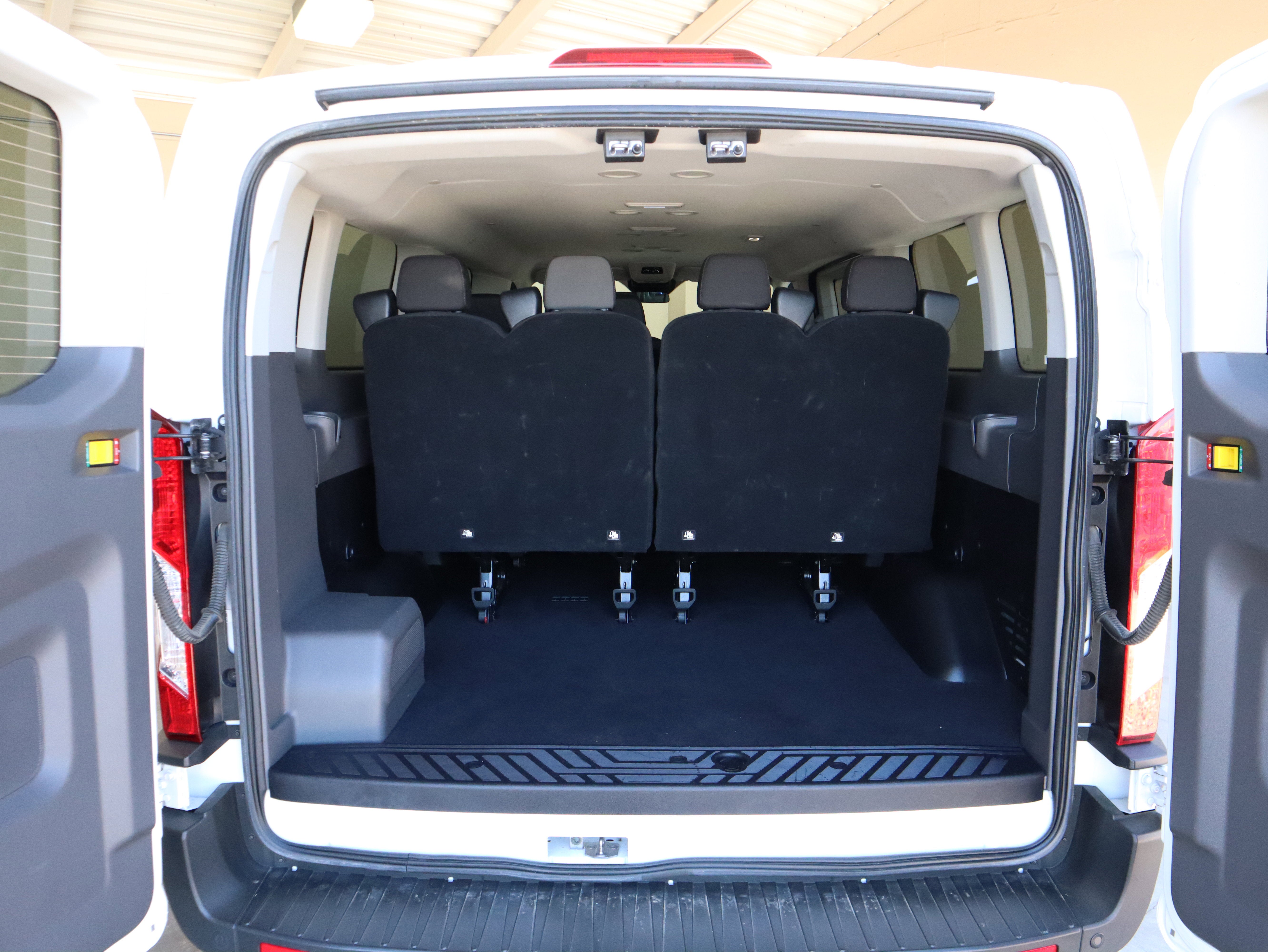 2024 Ford Transit-350 XLT