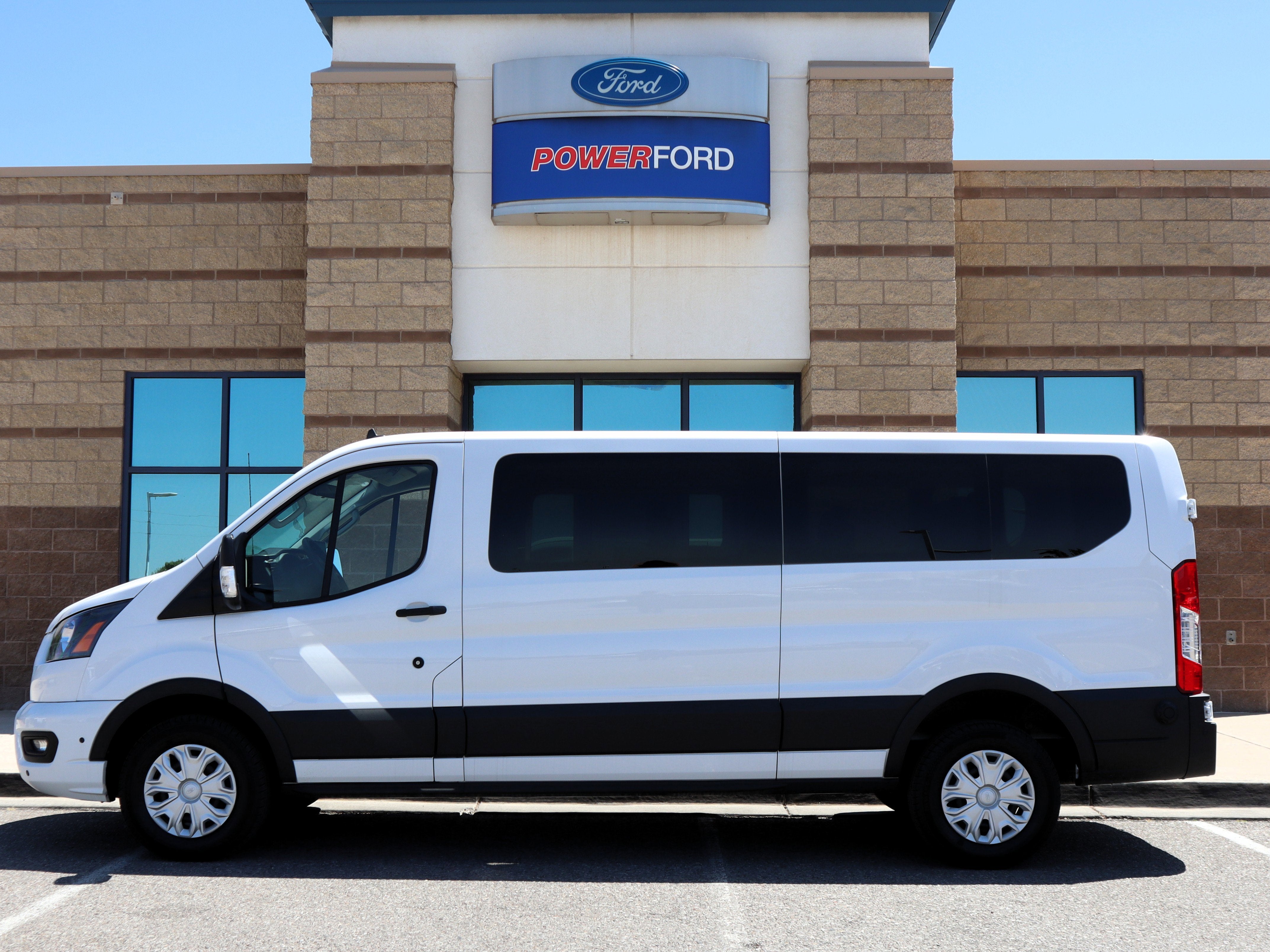 2024 Ford Transit-350 XLT