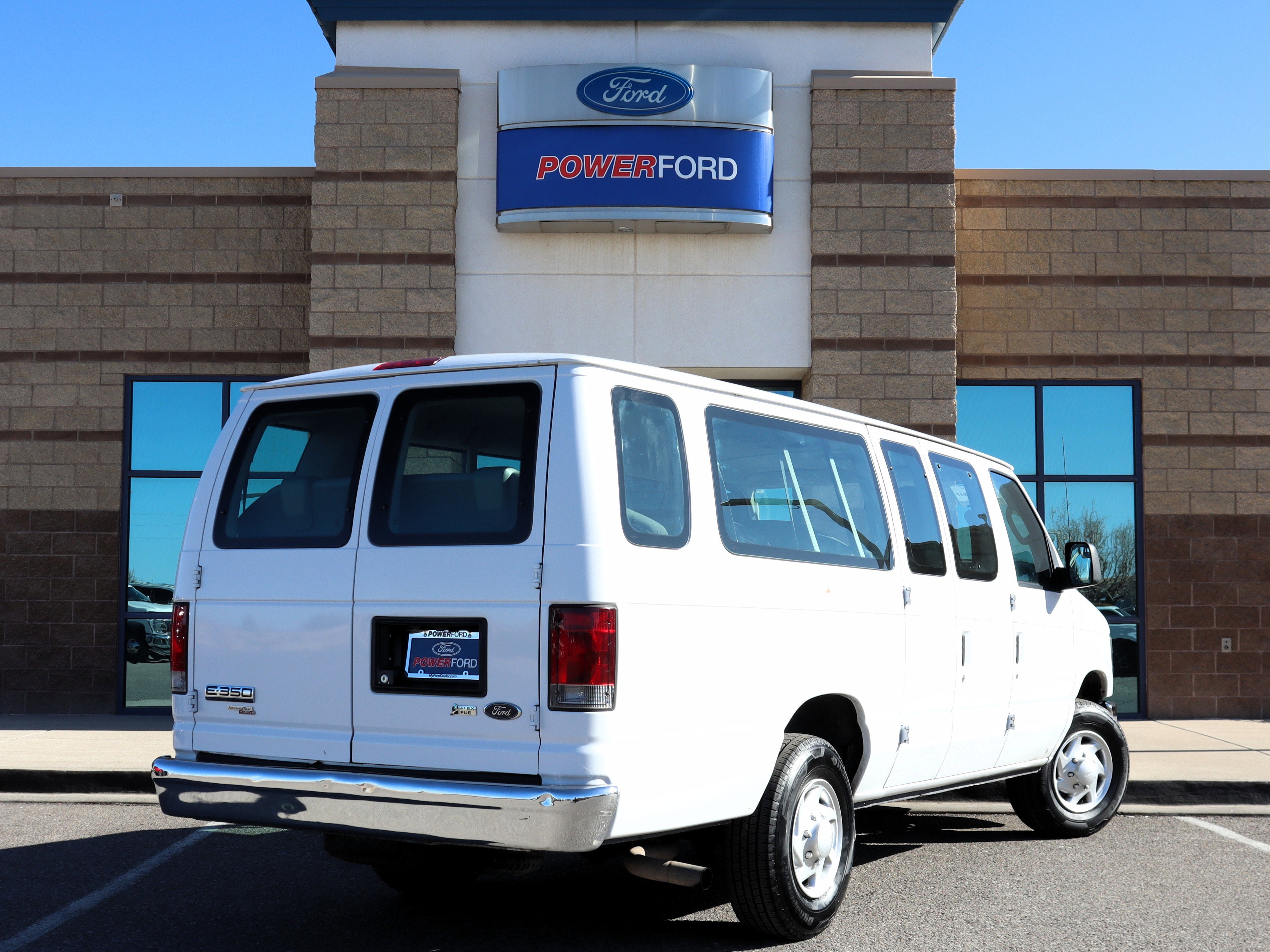 2013 Ford E-350SD XLT