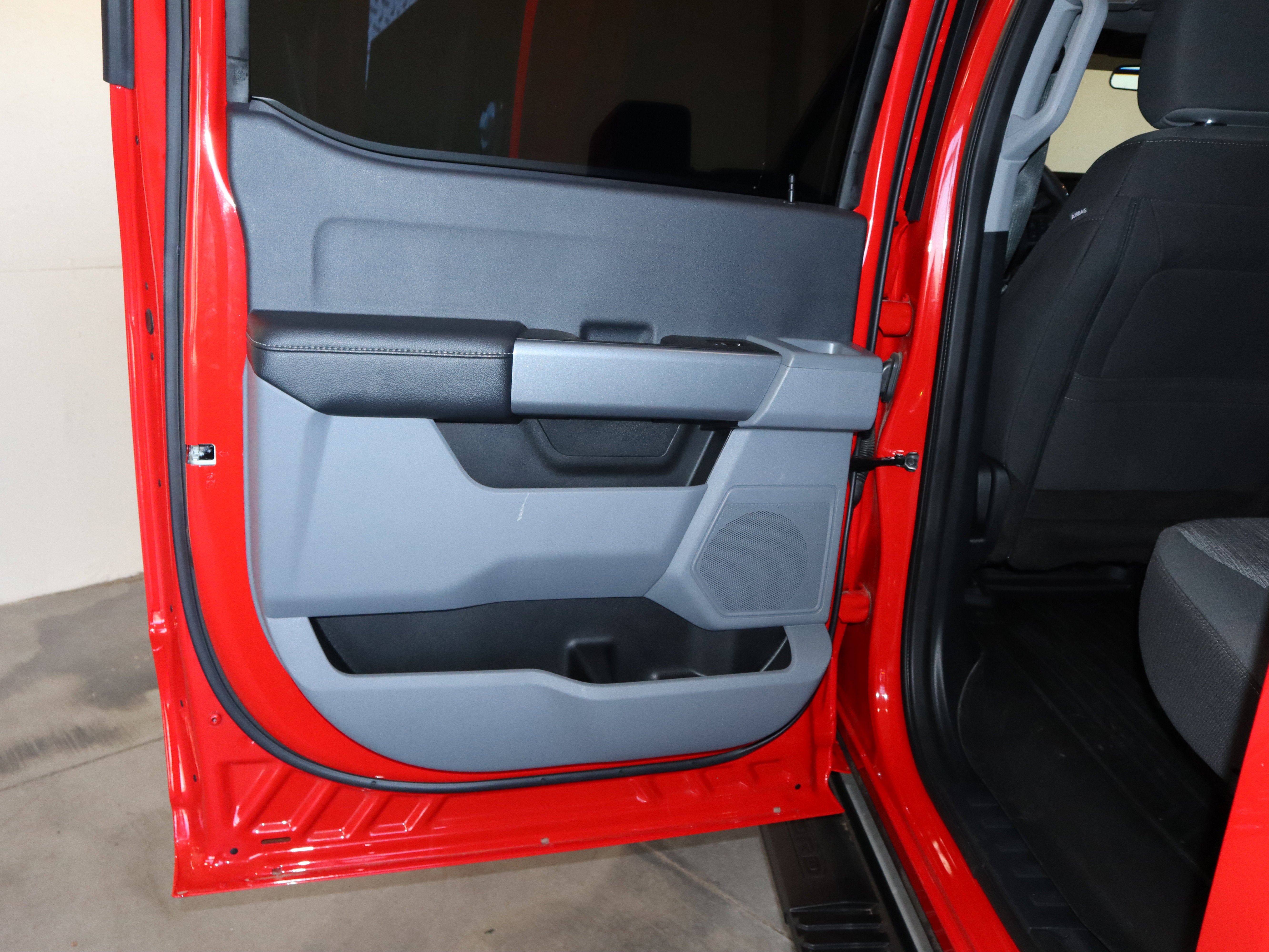 2023 Ford F-550SD XLT DRW