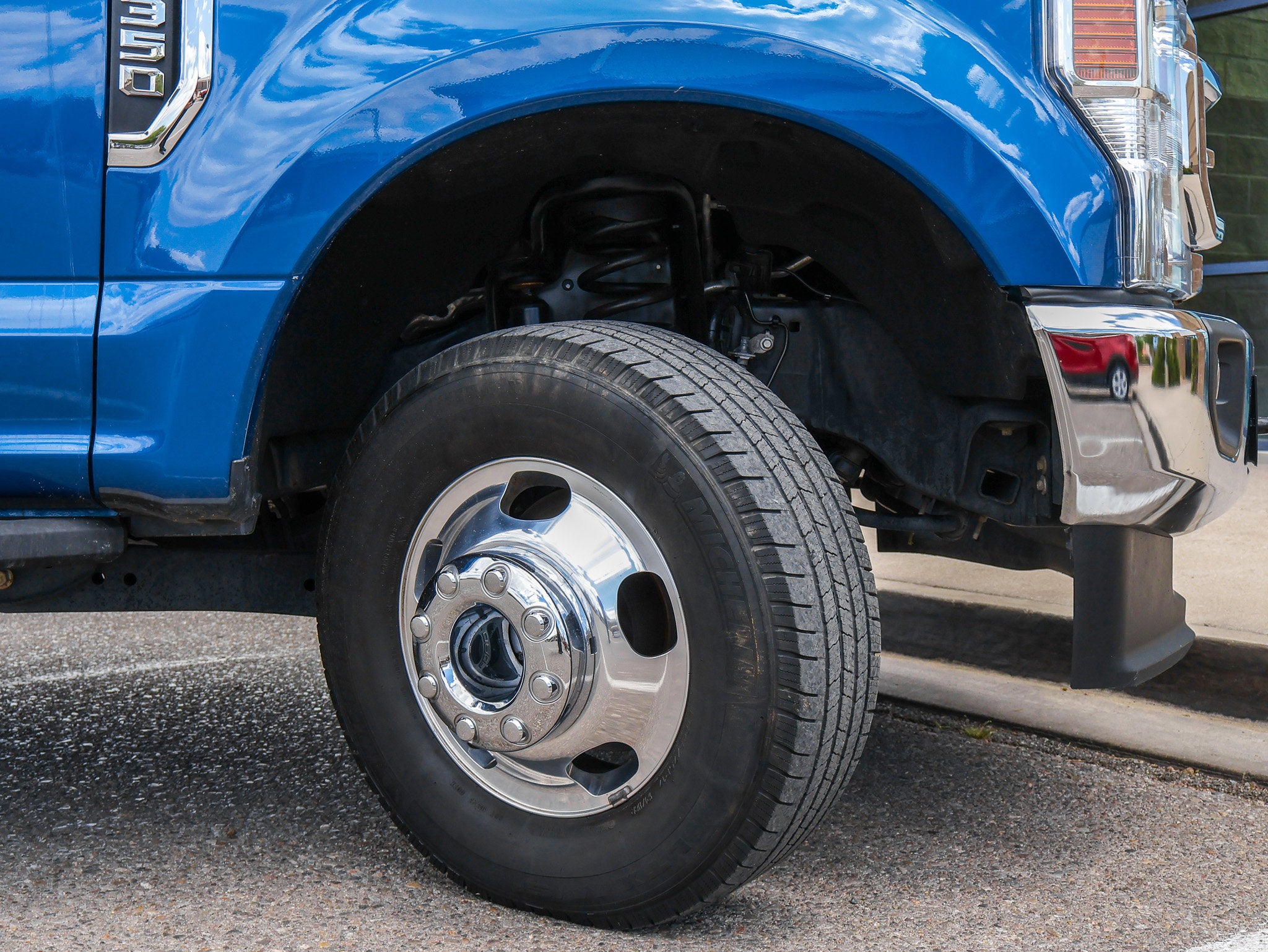 2022 Ford F-350SD Lariat DRW