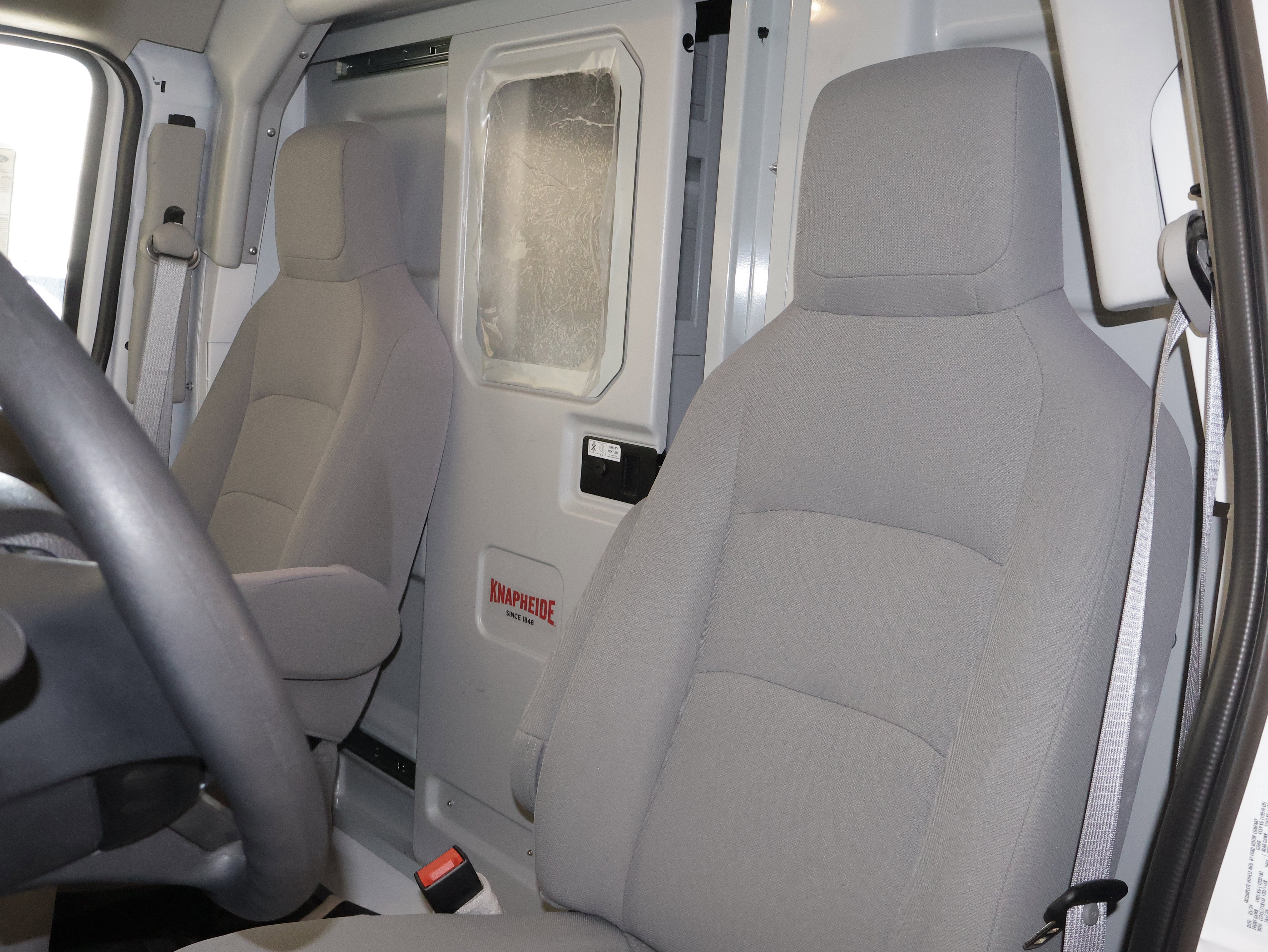 2025 Ford E-350SD Base Cutaway
