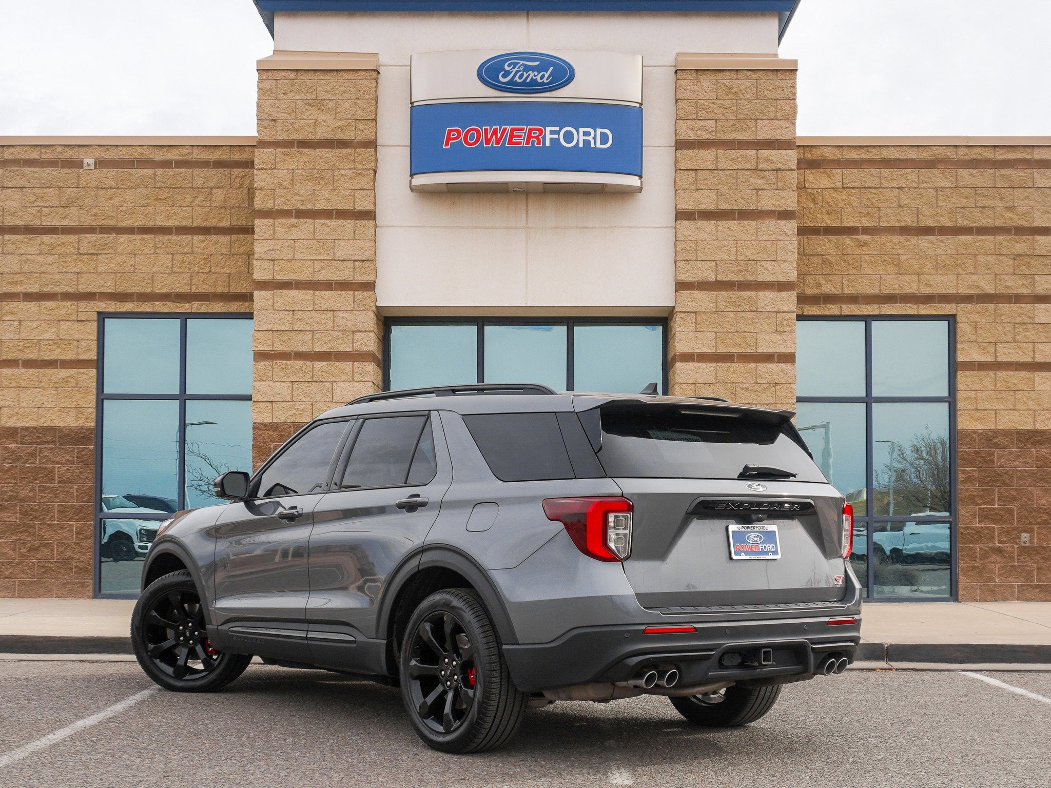 2023 Ford Explorer ST