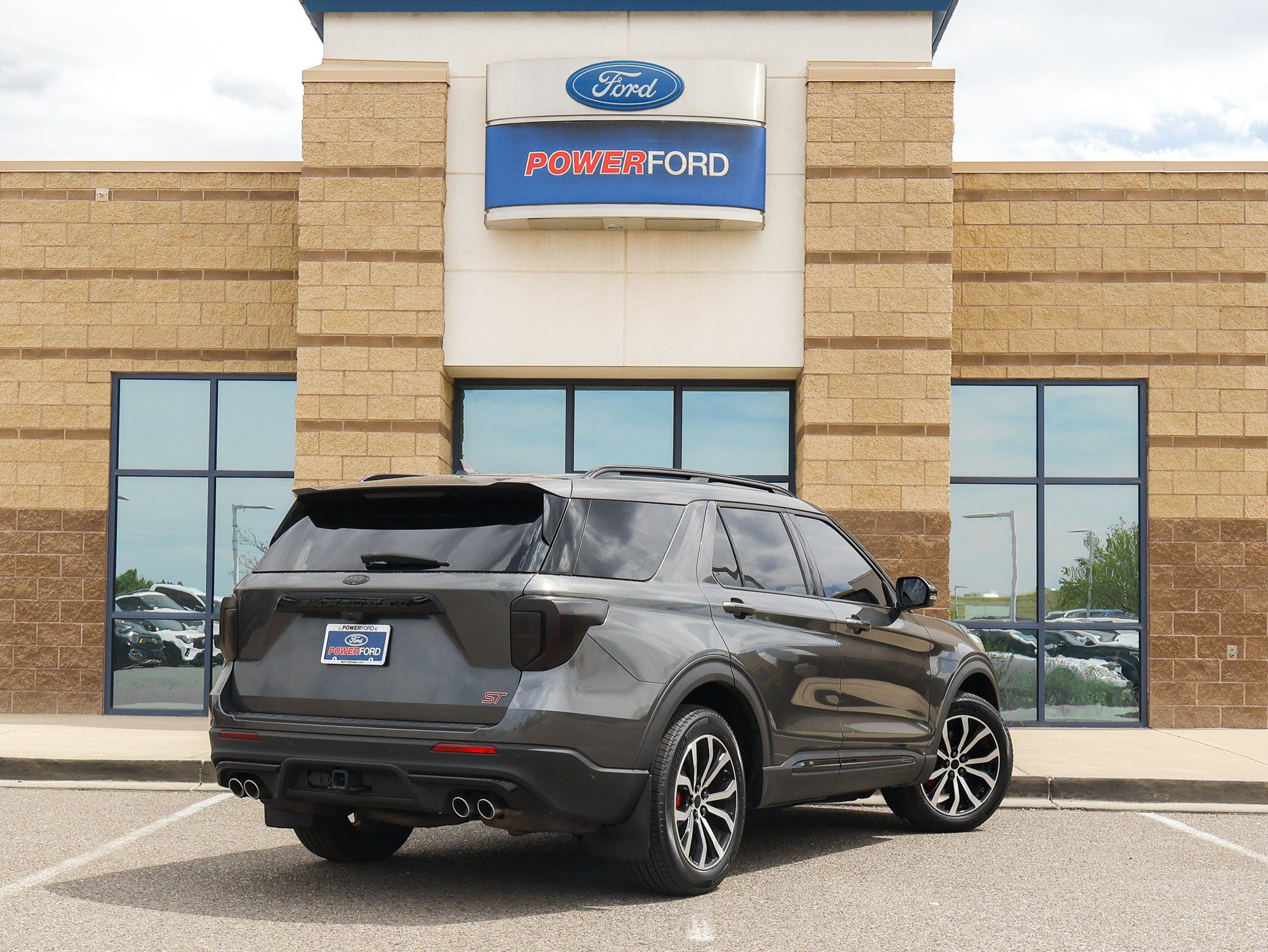 2020 Ford Explorer ST