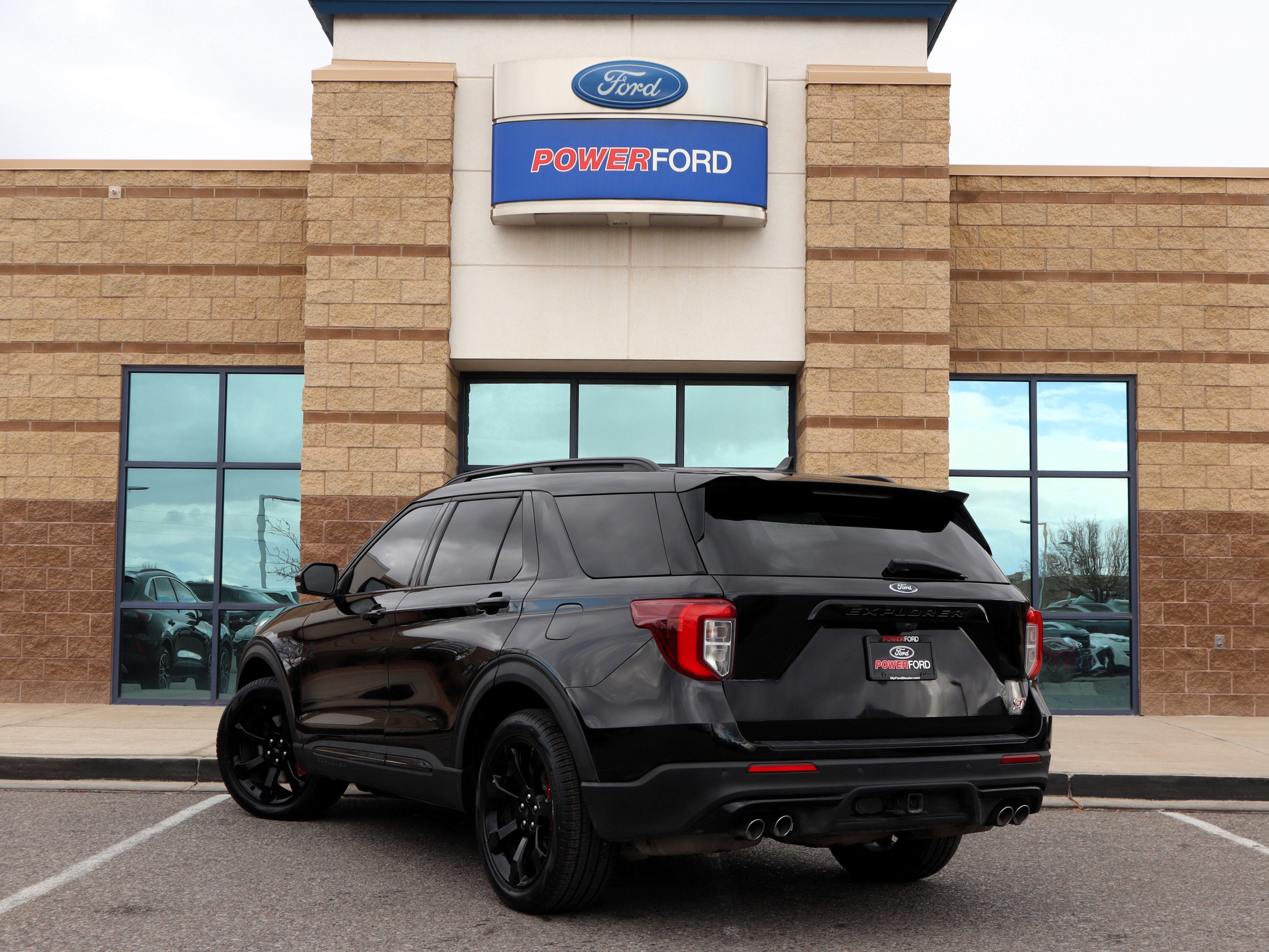 2023 Ford Explorer ST