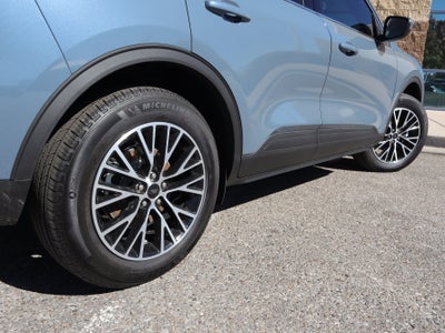 2025 Ford Escape Plug-In Hybrid Base