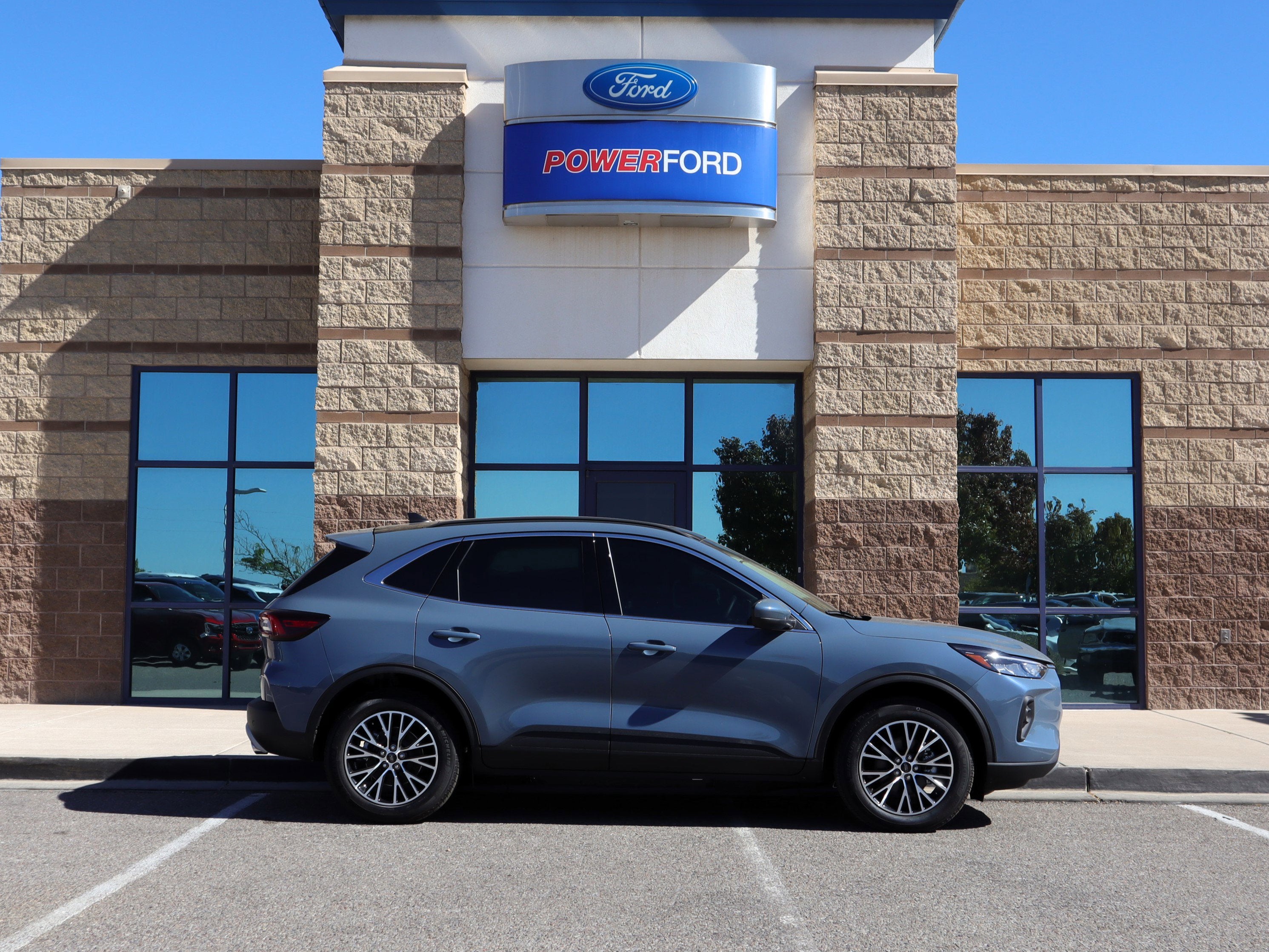 2025 Ford Escape Plug-In Hybrid Base