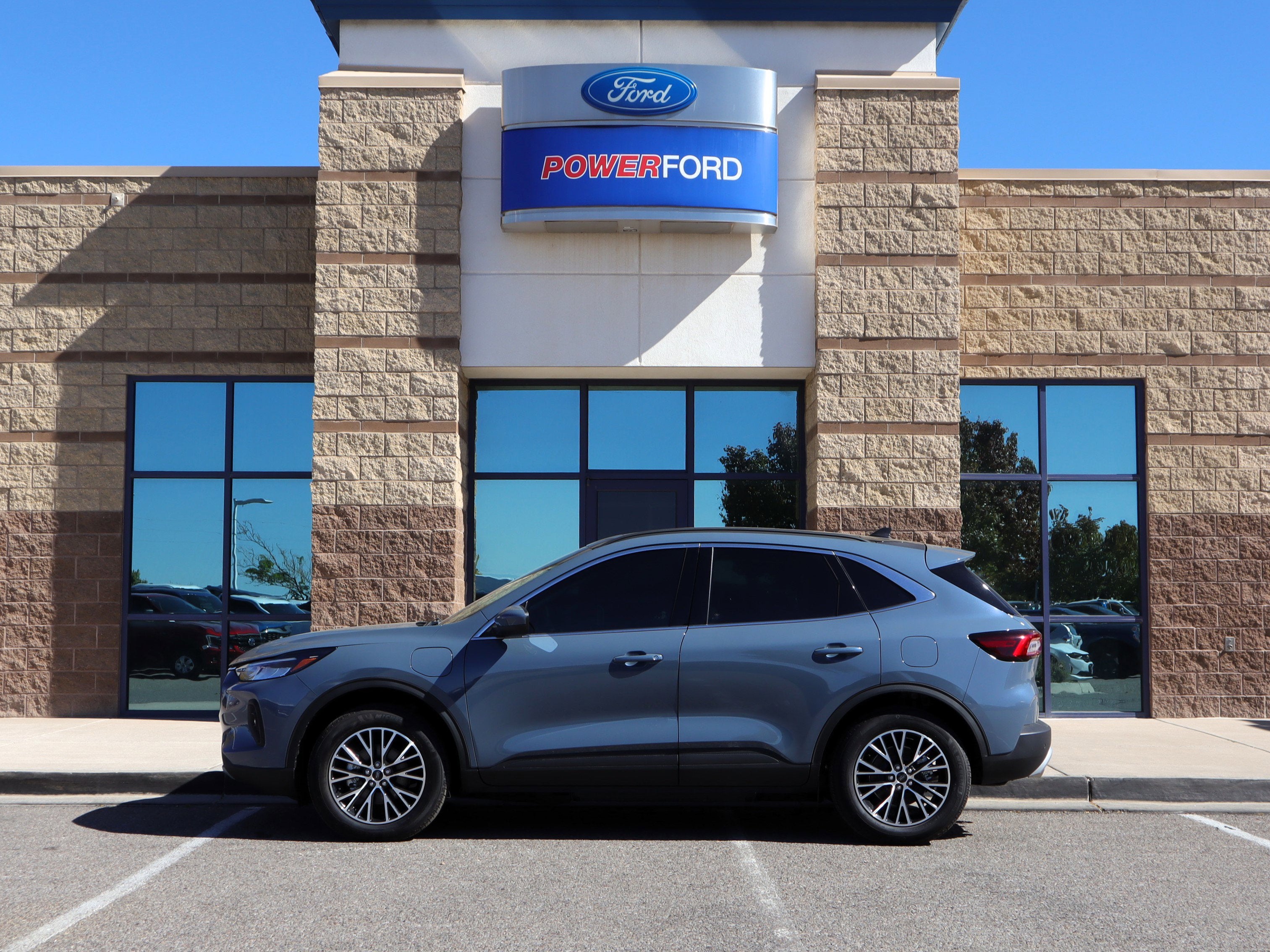 2025 Ford Escape Plug-In Hybrid Base