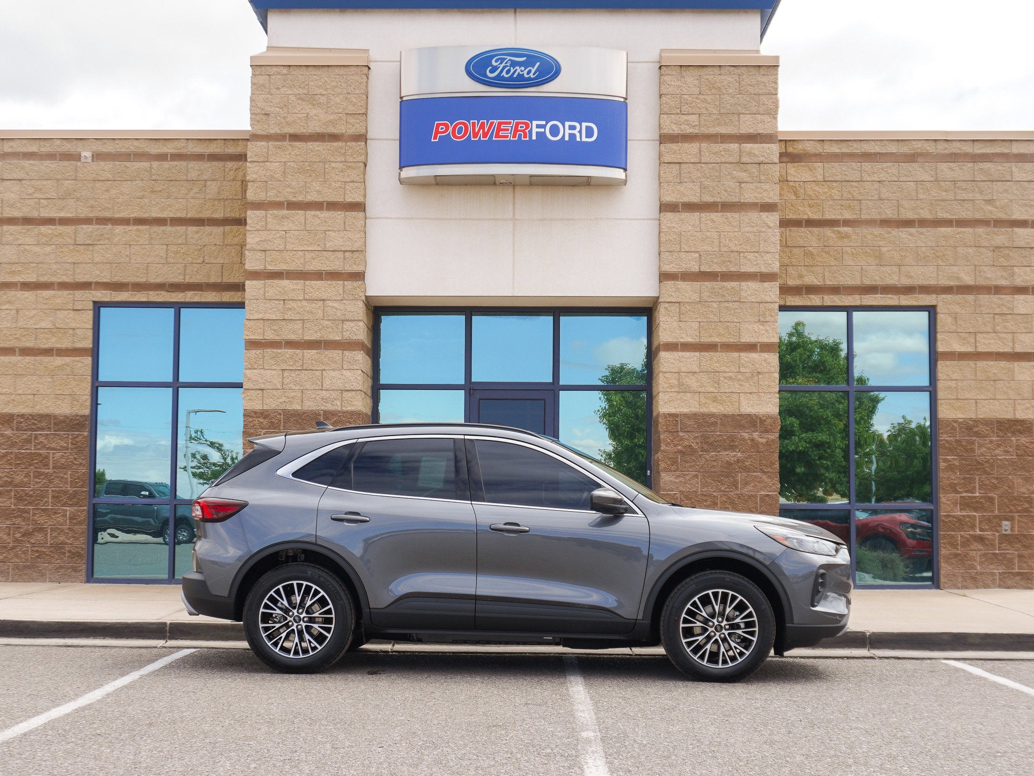 2025 Ford Escape Plug-In Hybrid Base