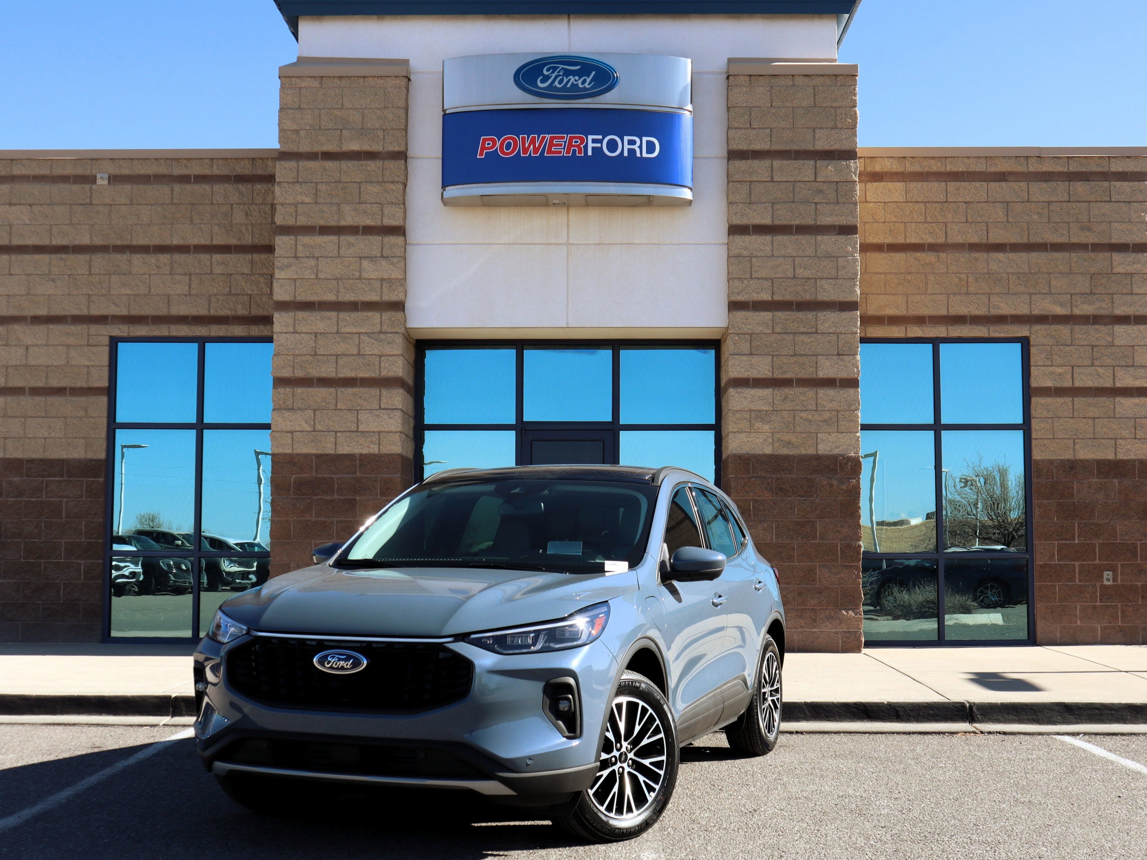 2025 Ford Escape Plug-In Hybrid Base