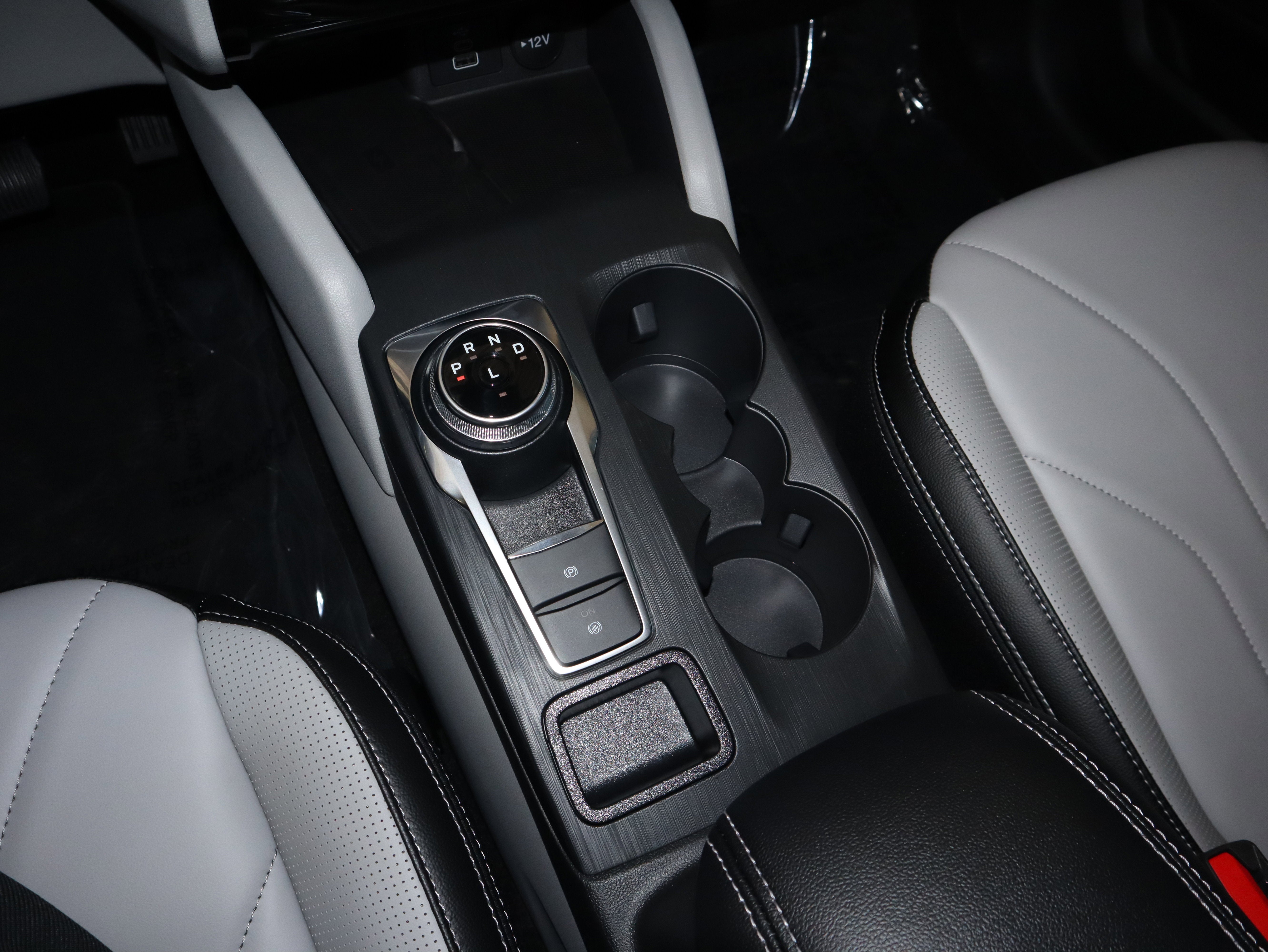 2025 Ford Escape Plug-In Hybrid Base