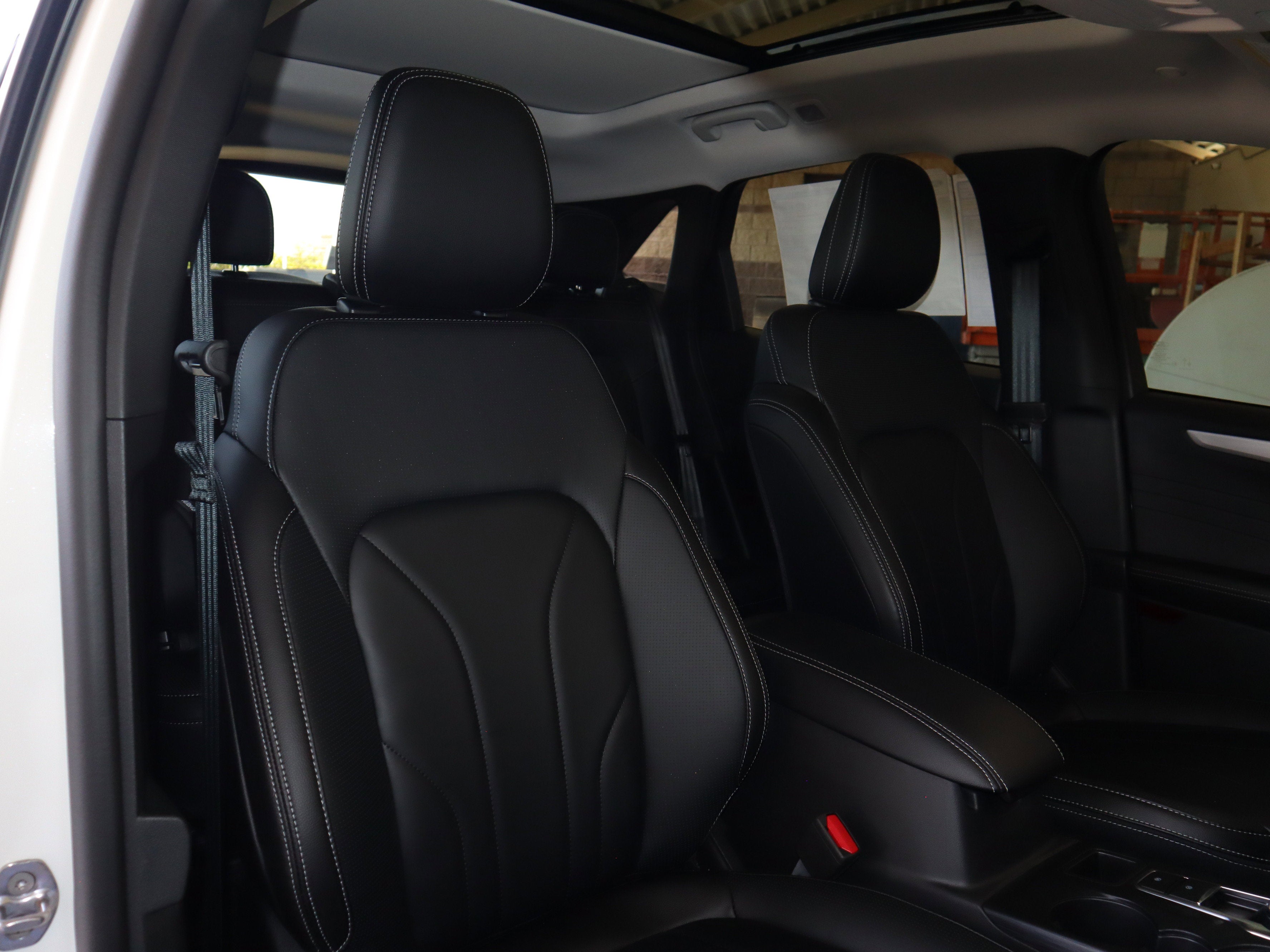 2025 Ford Escape Plug-In Hybrid Base