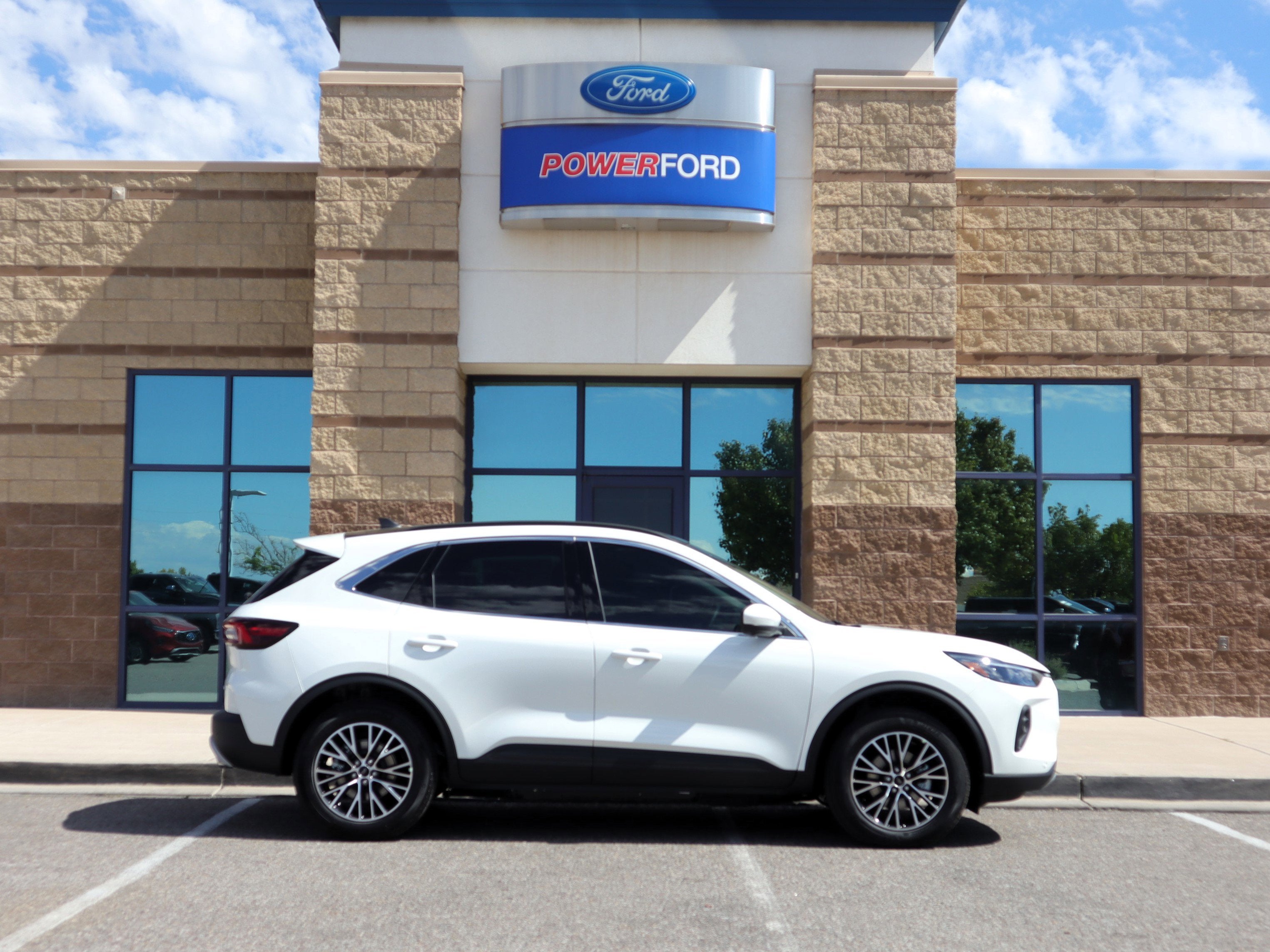 2025 Ford Escape Plug-In Hybrid Base