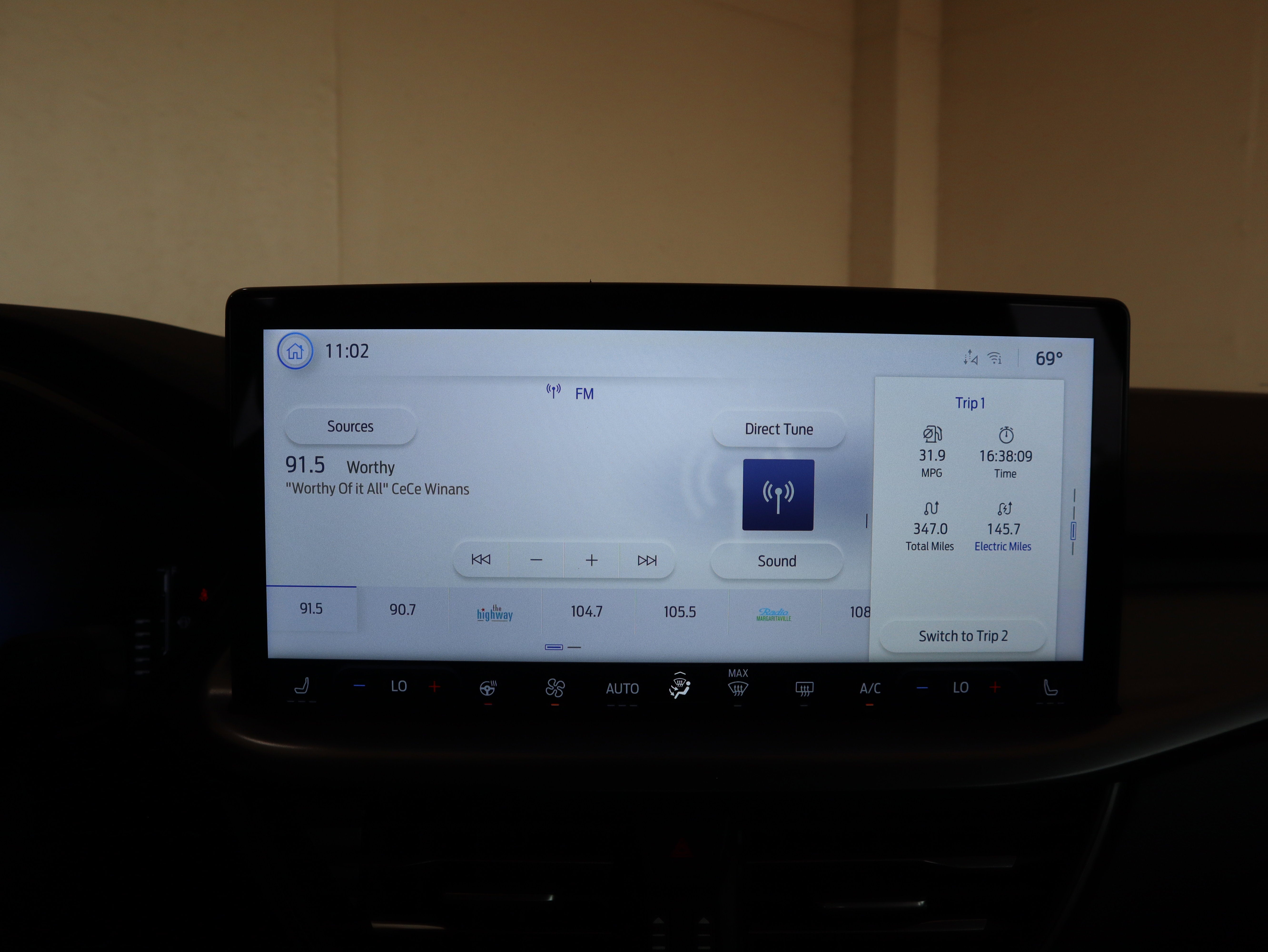 2024 Ford Escape Plug-In Hybrid Base