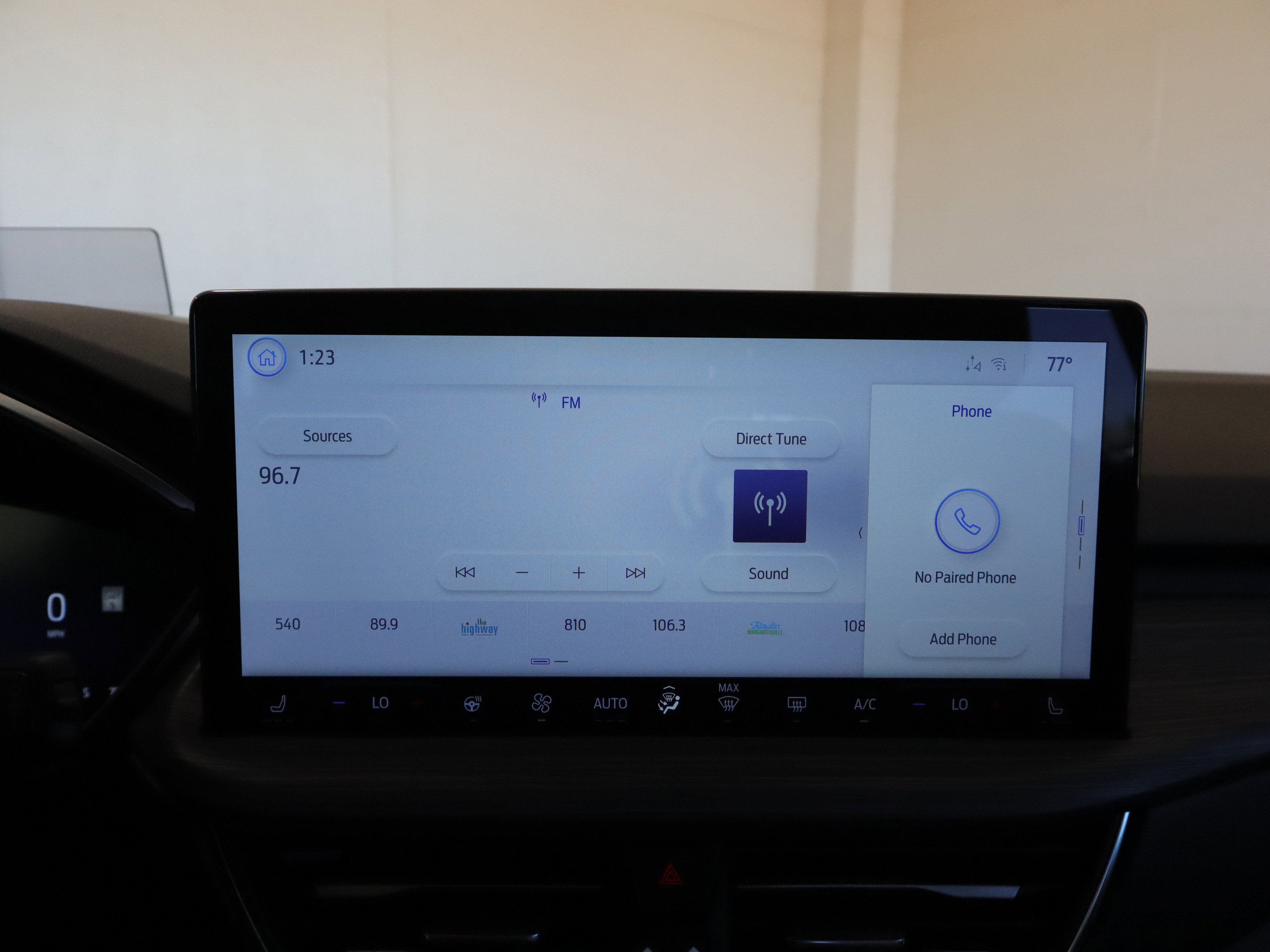 2025 Ford Escape Plug-In Hybrid Base