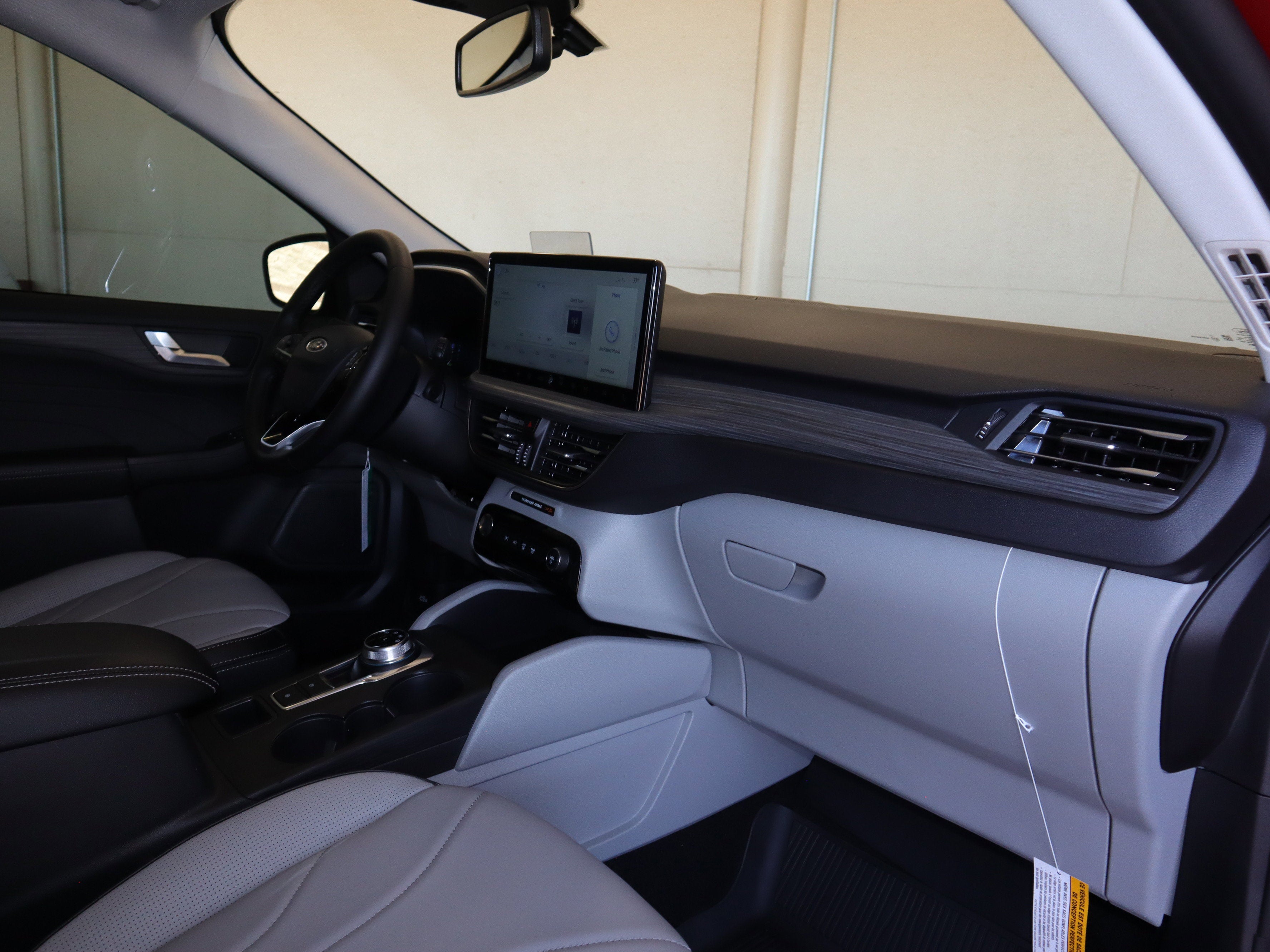 2025 Ford Escape Plug-In Hybrid Base