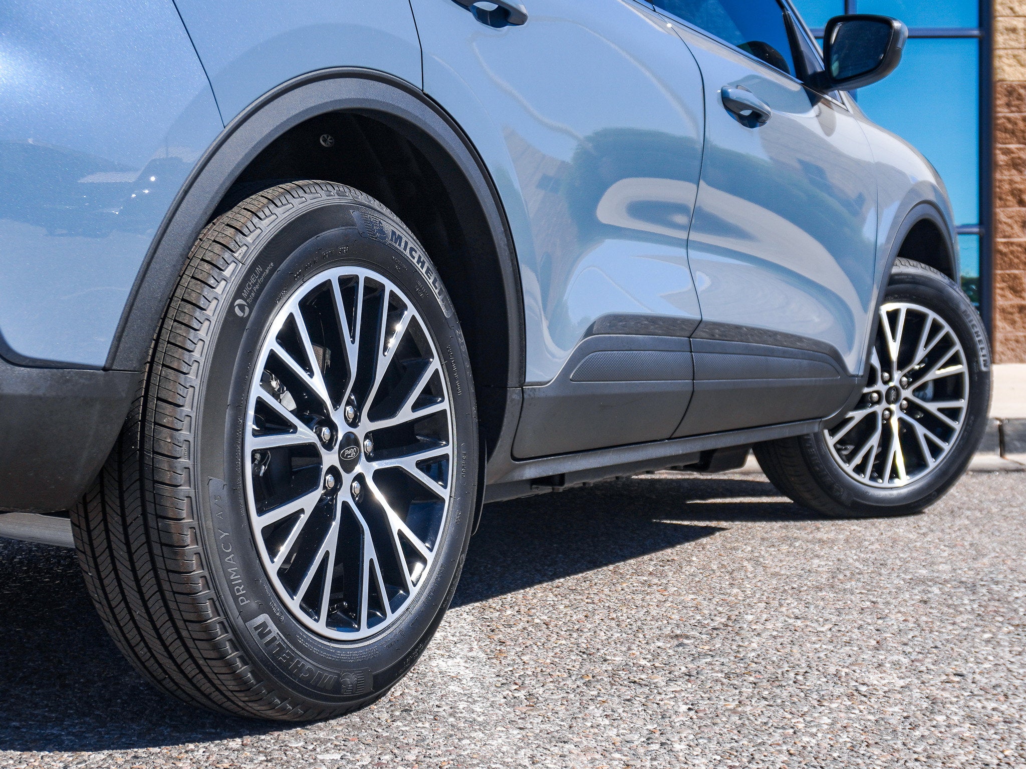 2025 Ford Escape Plug-In Hybrid Base