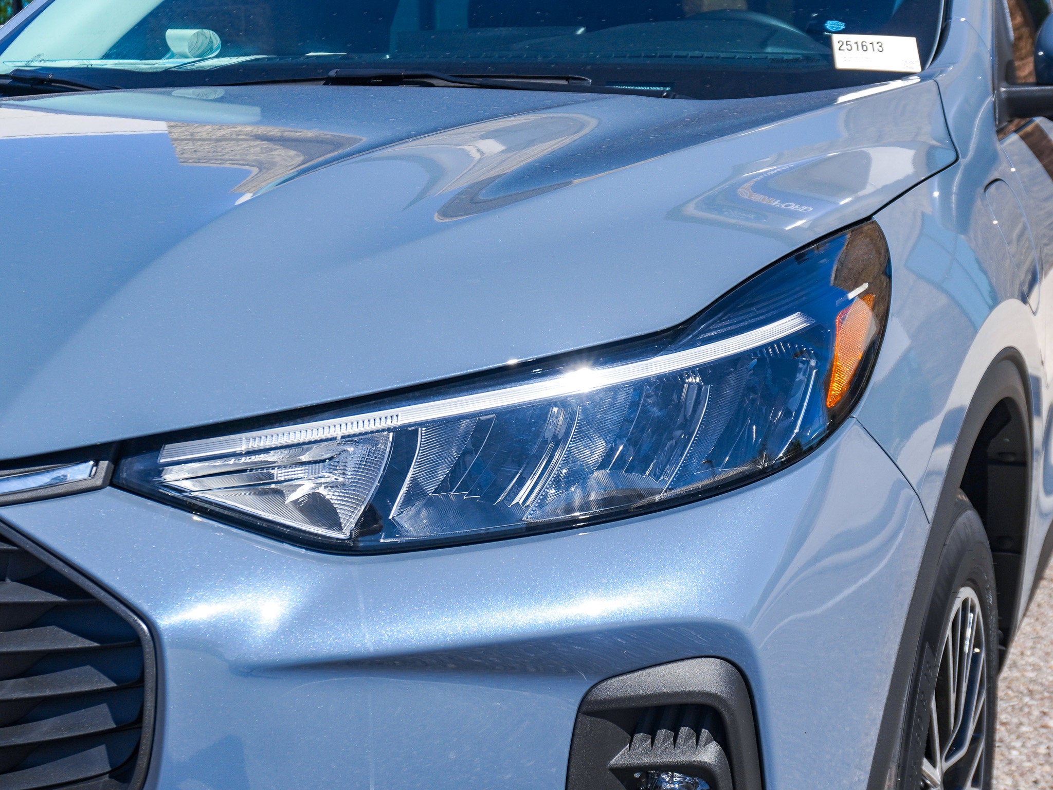 2025 Ford Escape Plug-In Hybrid Base