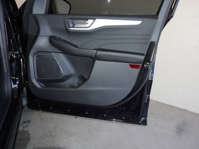 2025 Ford Escape Plug-In Hybrid Base