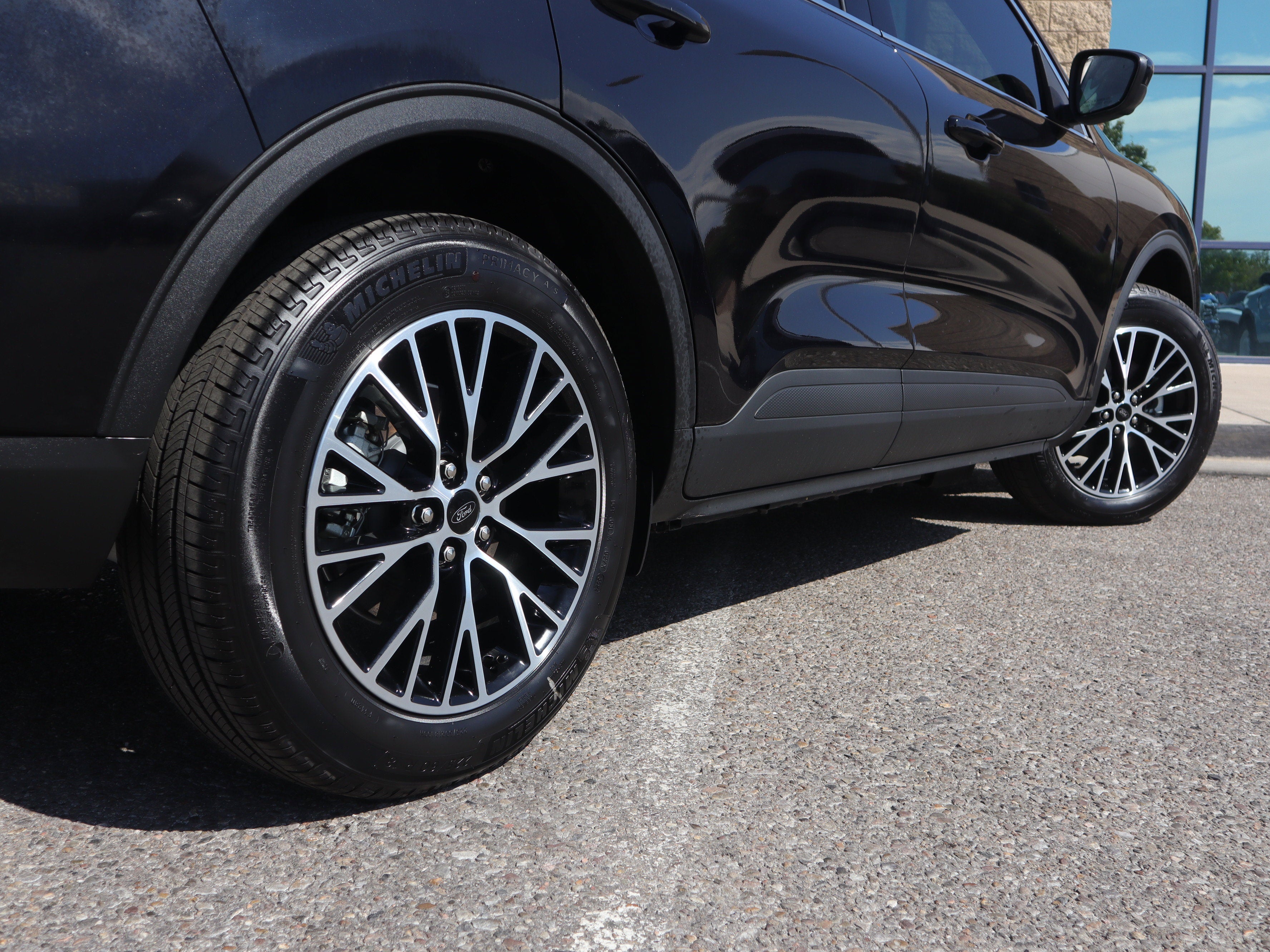 2025 Ford Escape Plug-In Hybrid Base