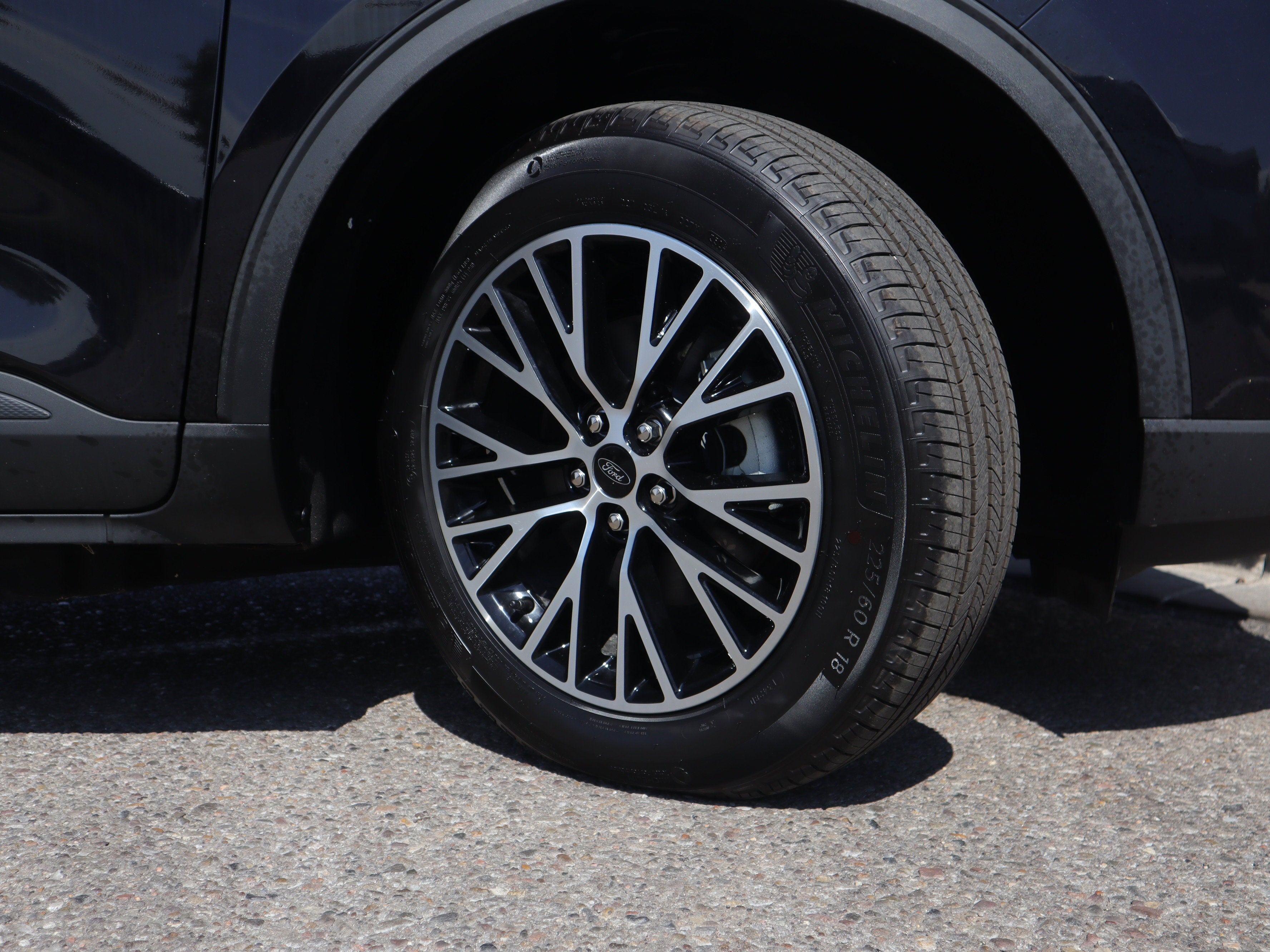 2025 Ford Escape Plug-In Hybrid Base